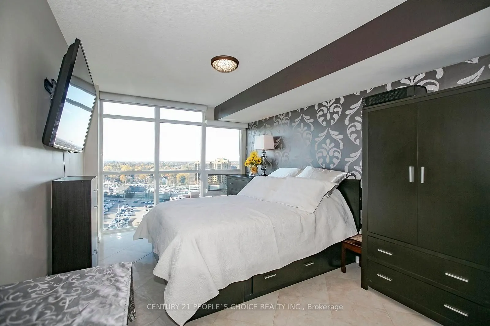 9 George Street #1512