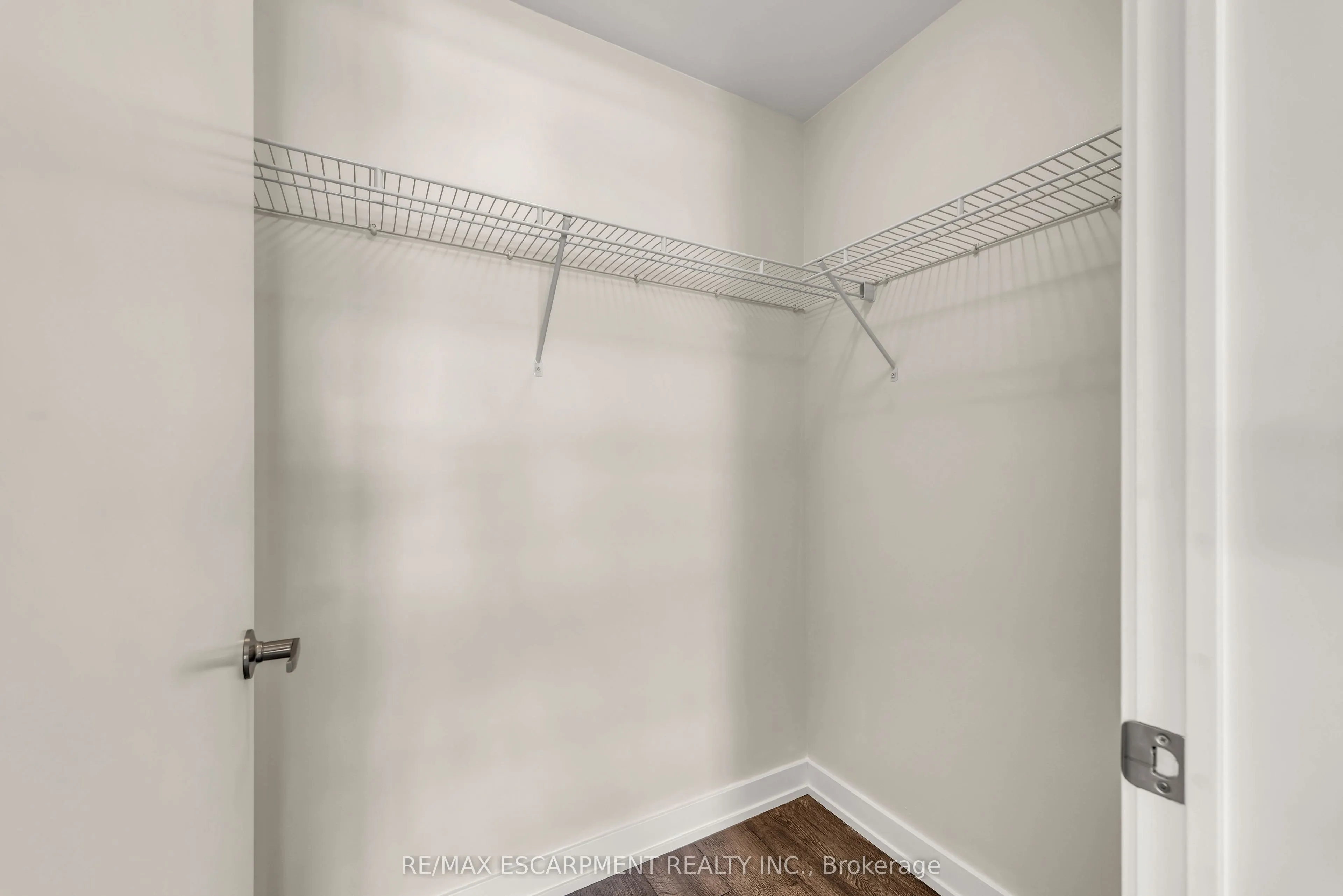 2486 Old Bronte Road #520