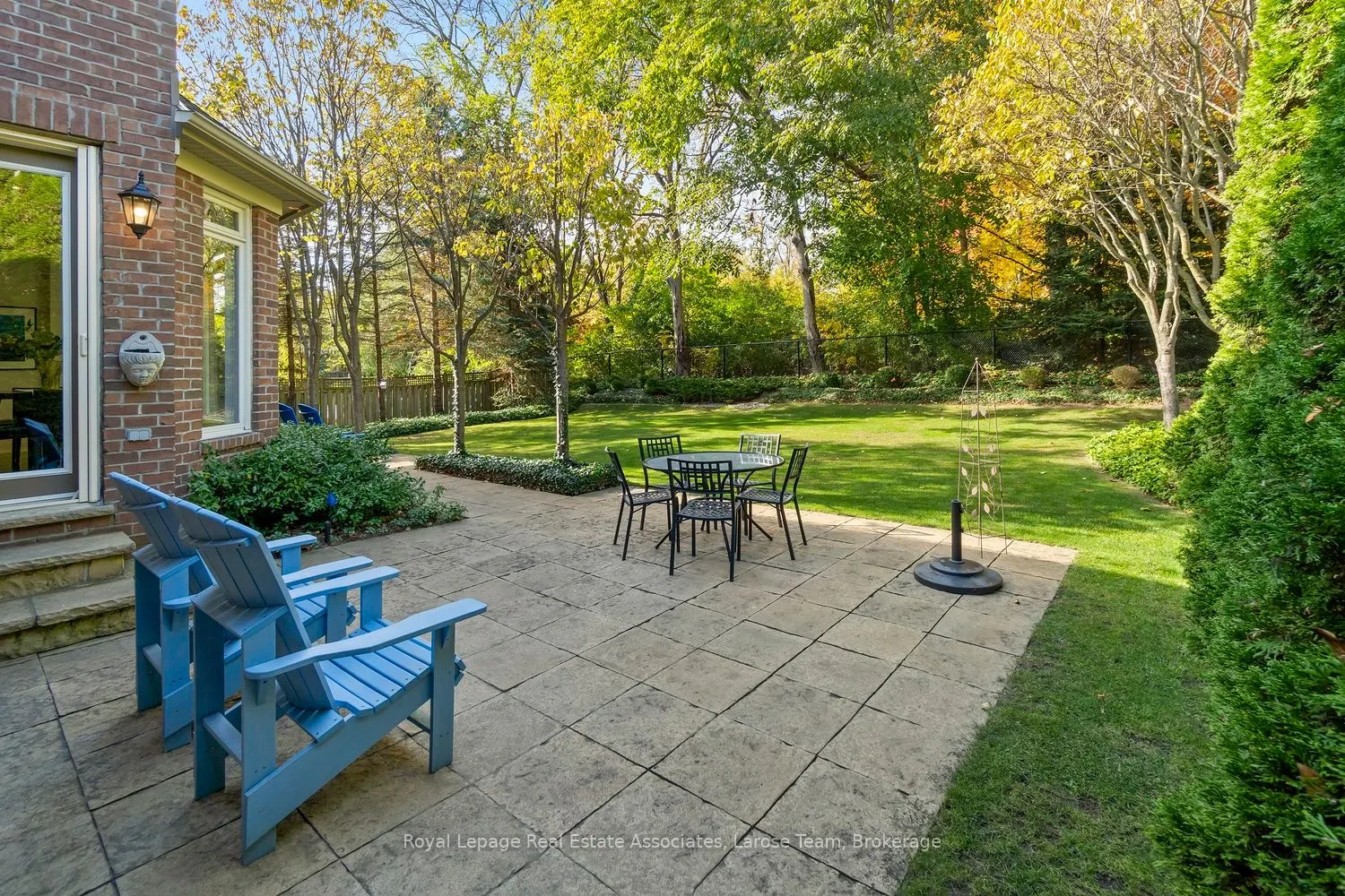 562 Gladwyne Court