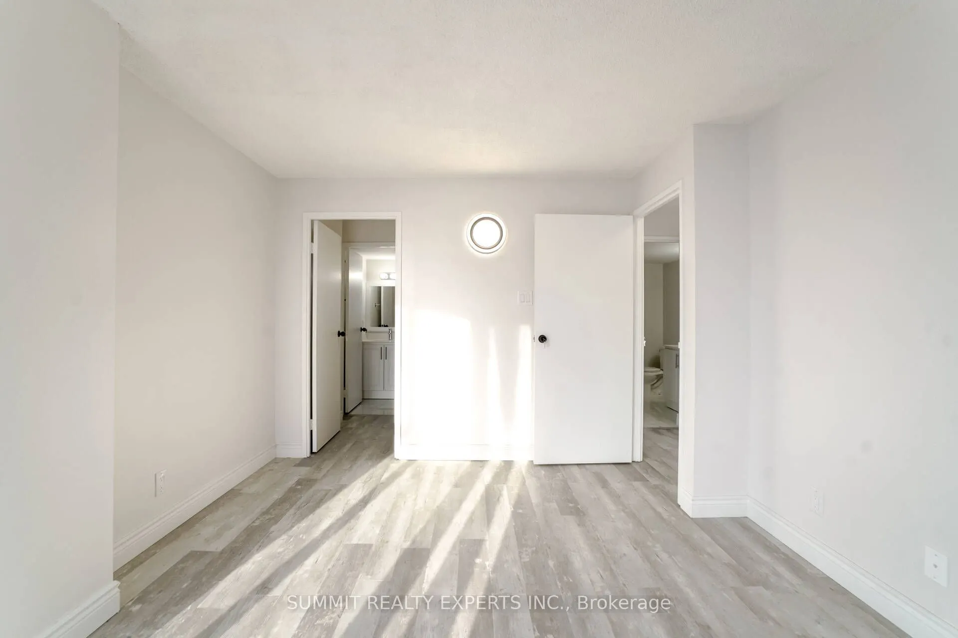 25 Trailwood Drive #2002