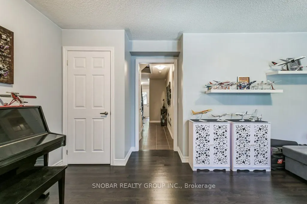 3170 Boxford Crescent #5