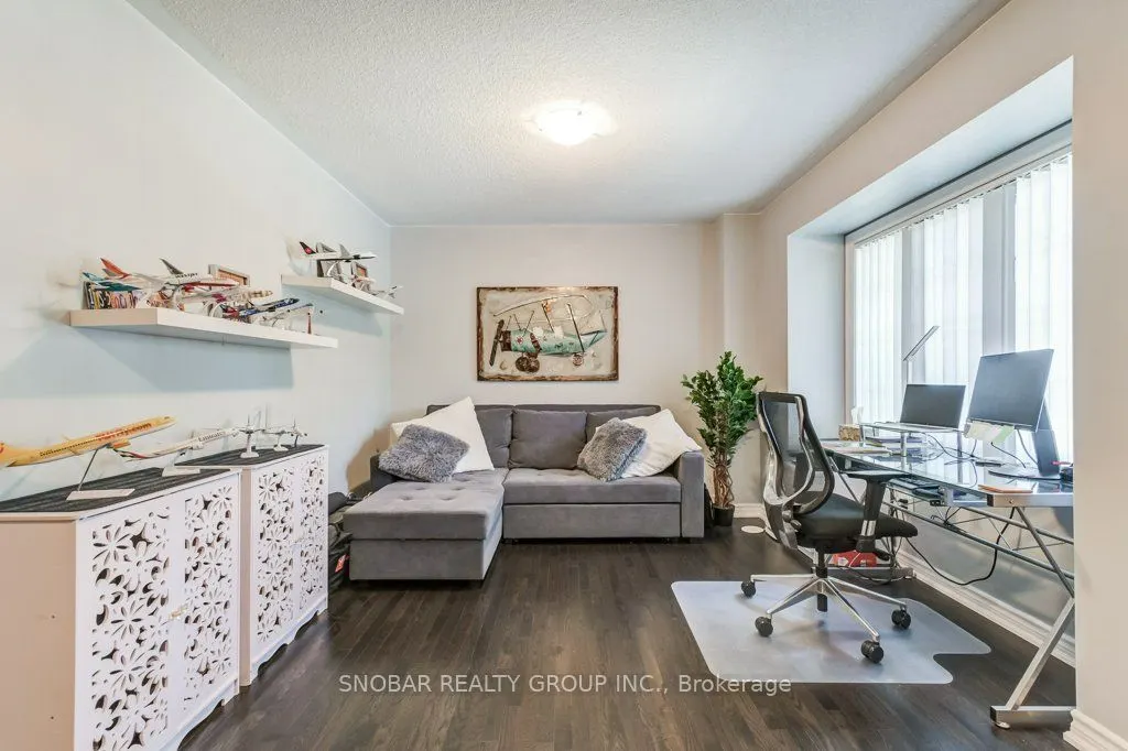 3170 Boxford Crescent #5