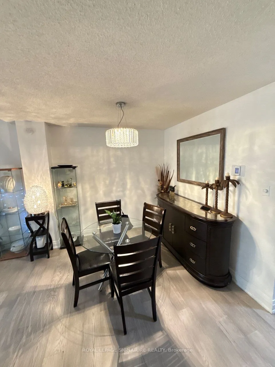 5020 Delaware Drive #25