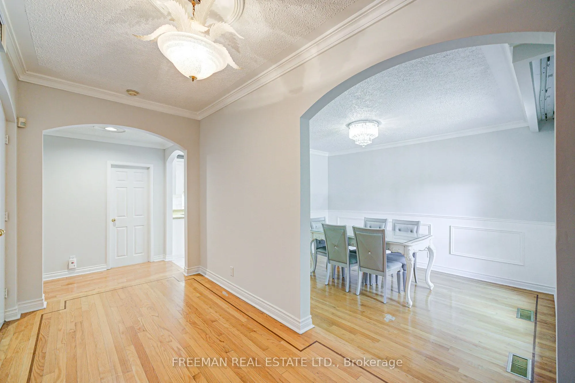 1528 Knareswood Drive