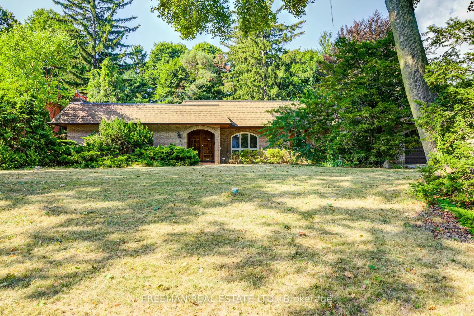 1528 Knareswood Drive