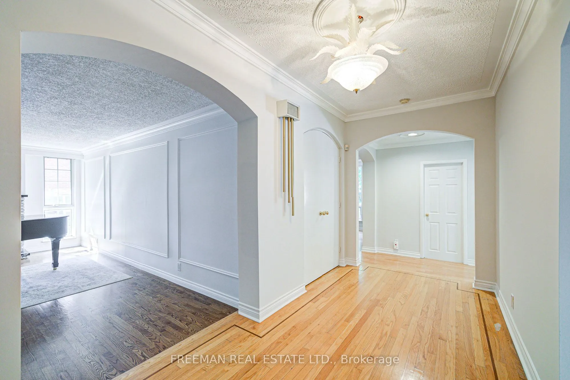 1528 Knareswood Drive