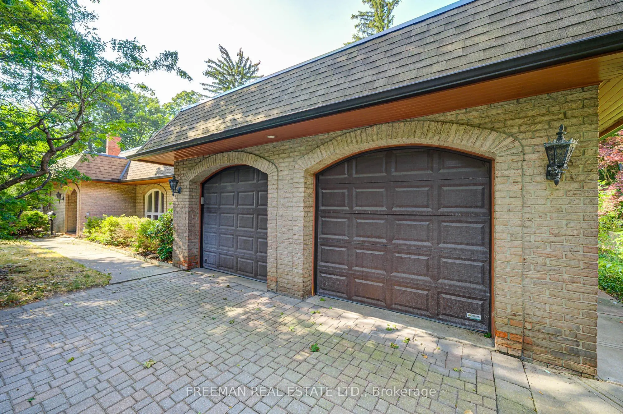 1528 Knareswood Drive