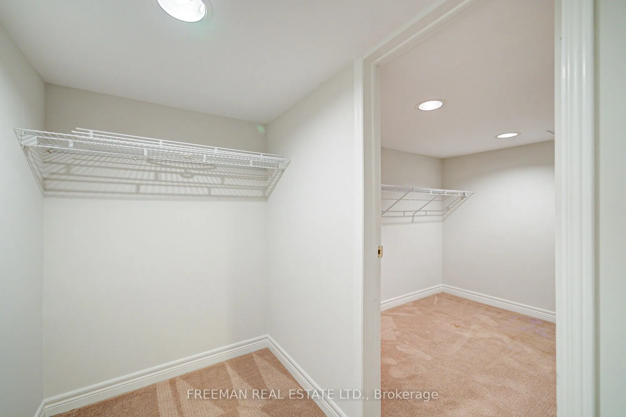 1528 Knareswood Drive