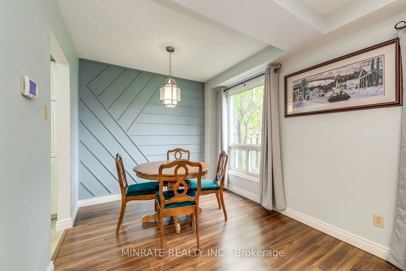 1548 Newlands Crescent #14