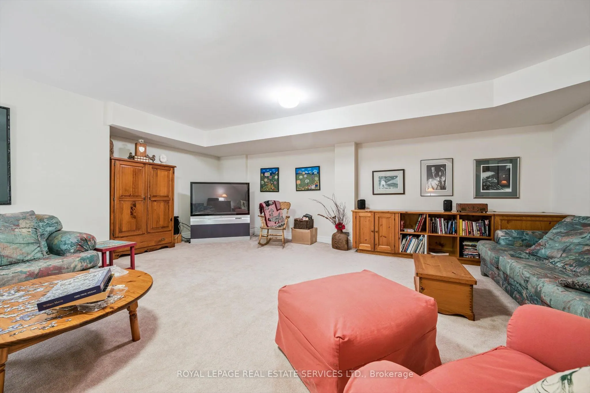 2369 Ontario Street #26
