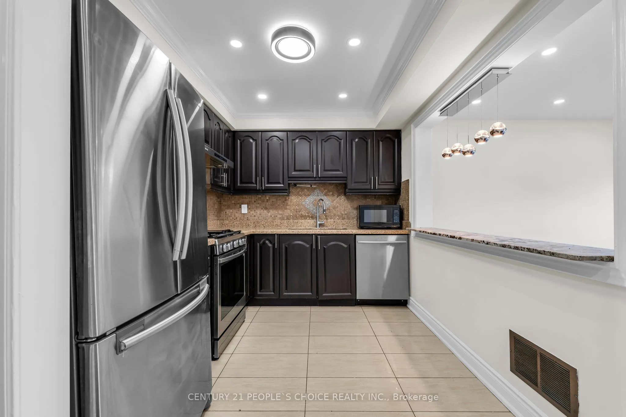 46 Studebaker Trail