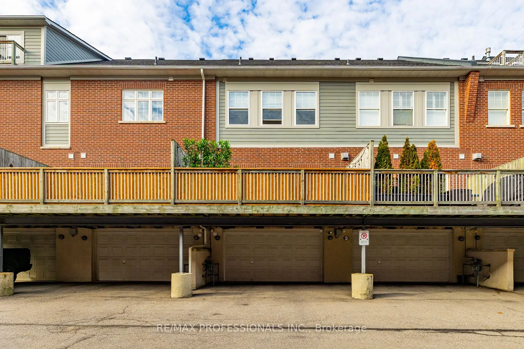 13 Compass Way #13