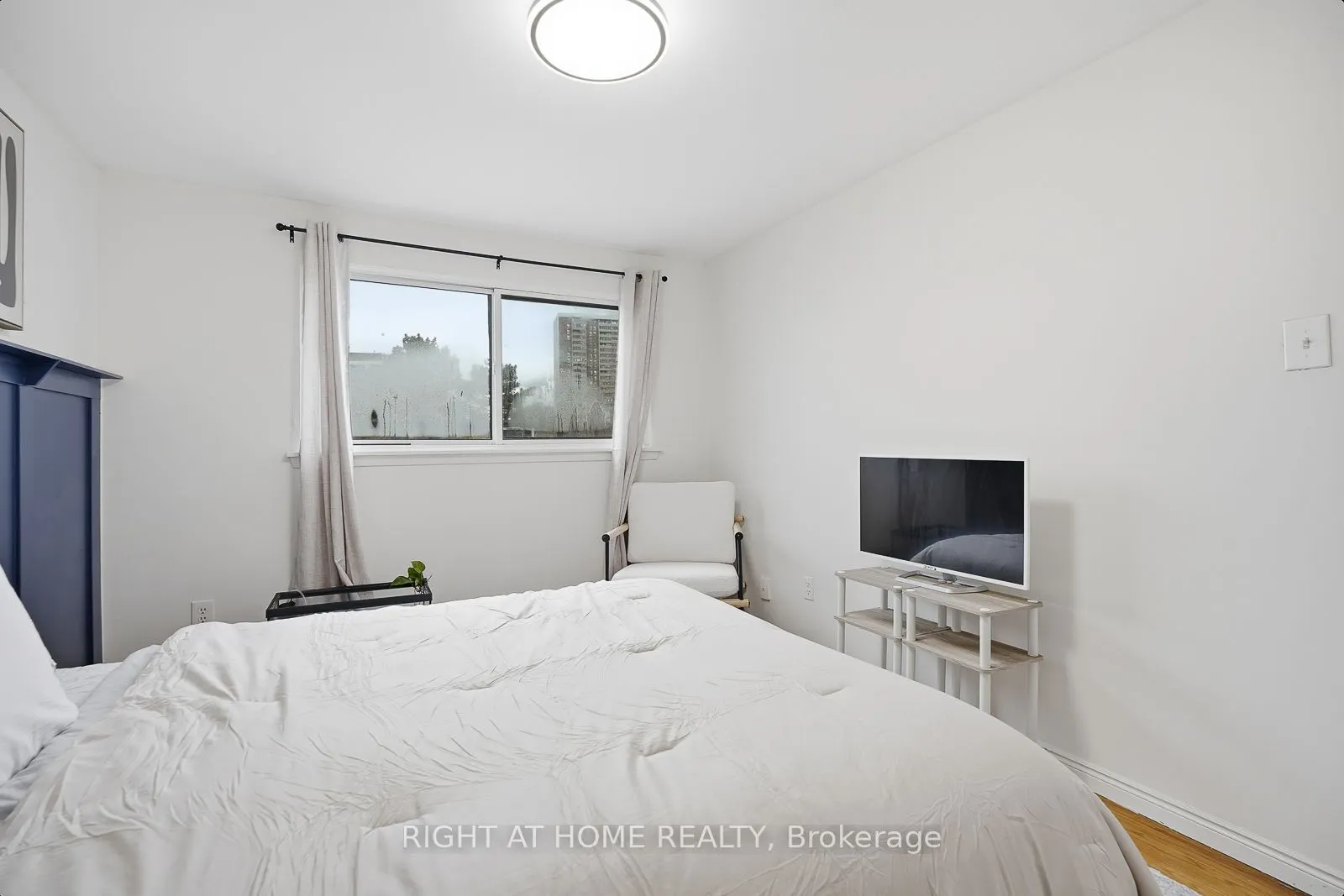 216 Fleetwood Crescent #177