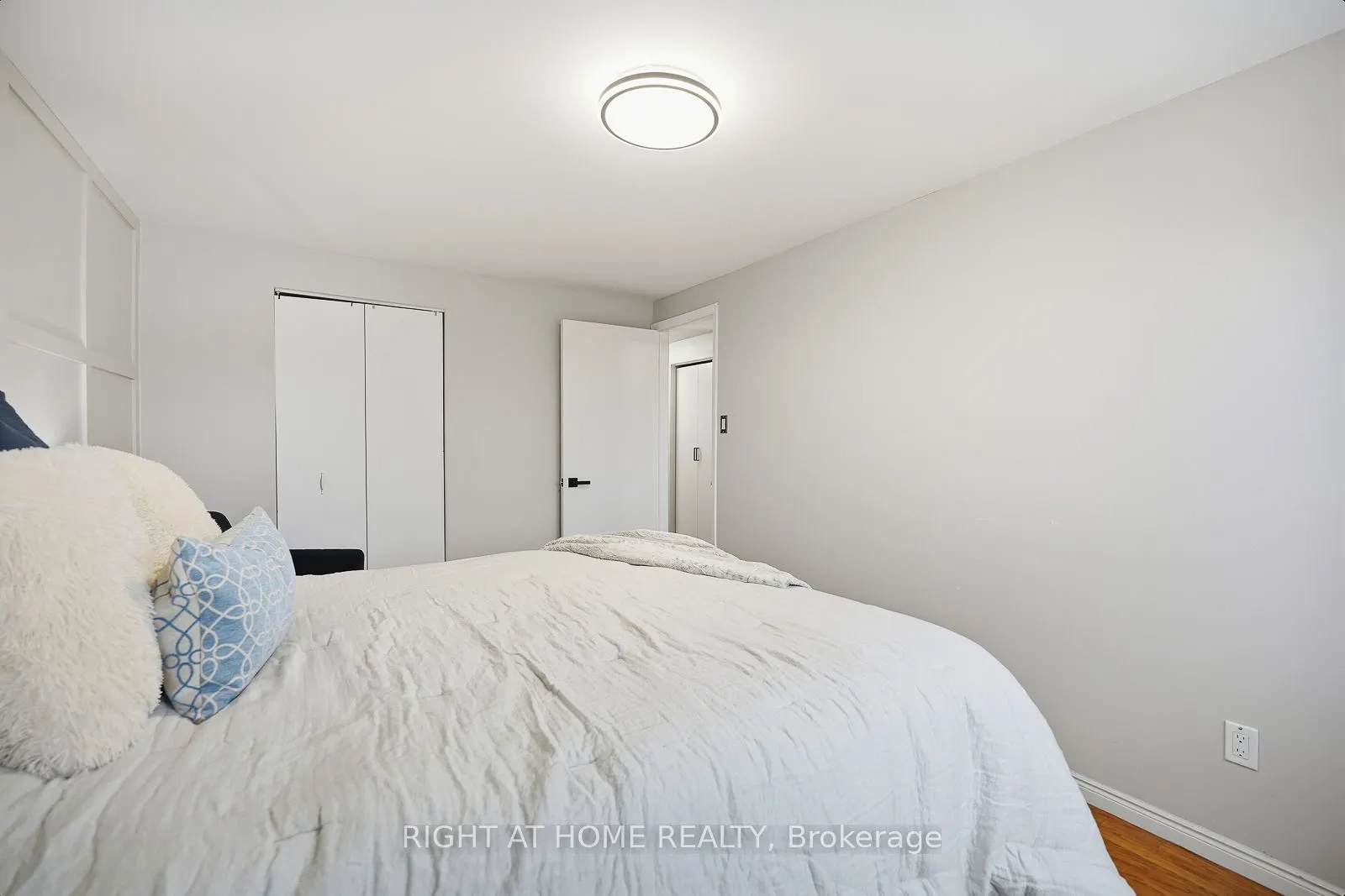 216 Fleetwood Crescent #177