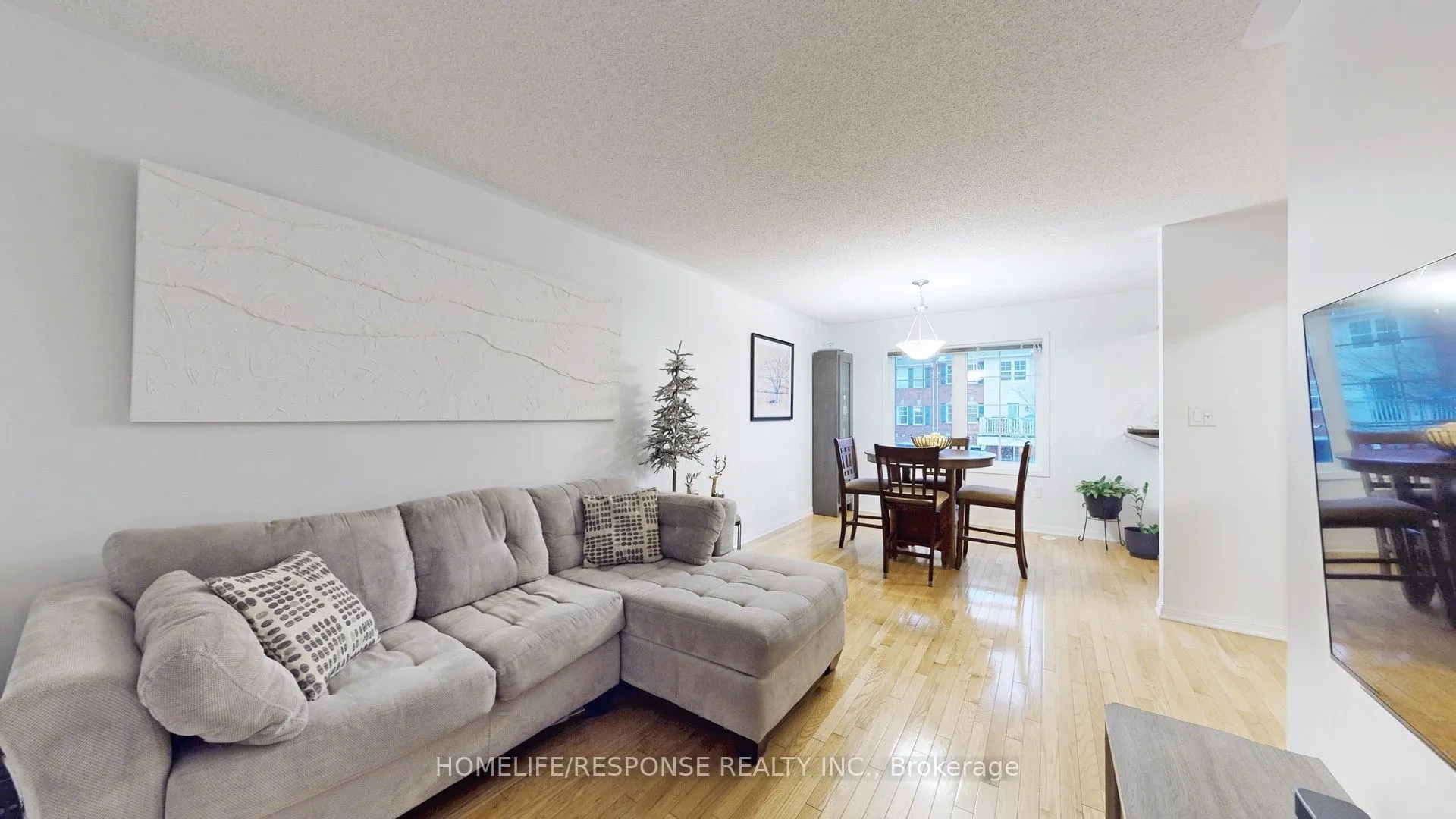 931 Deverell Place