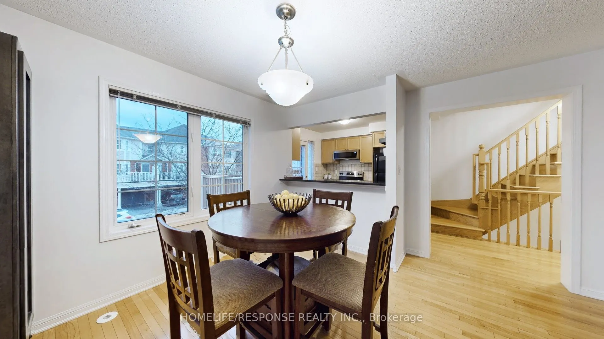 931 Deverell Place