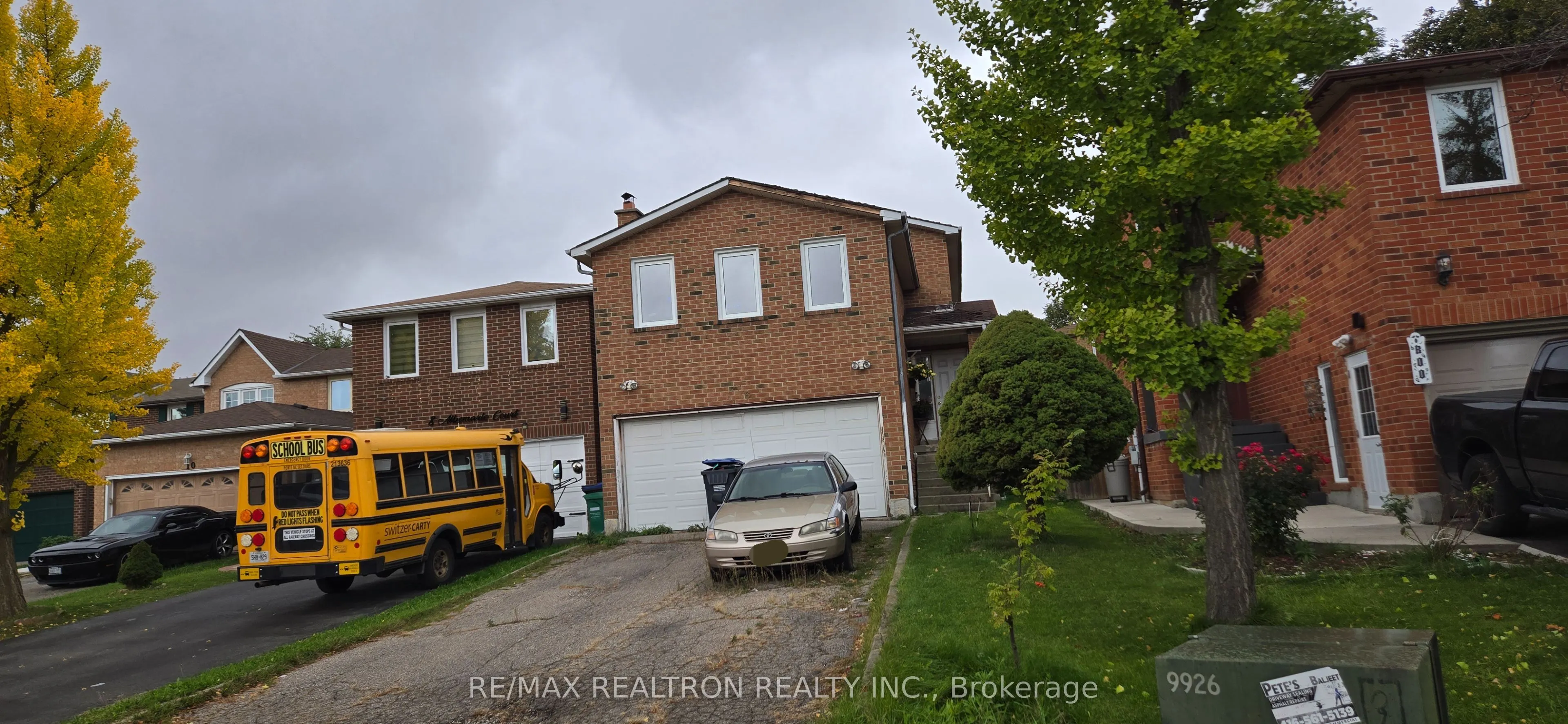 6 Albemarle Court