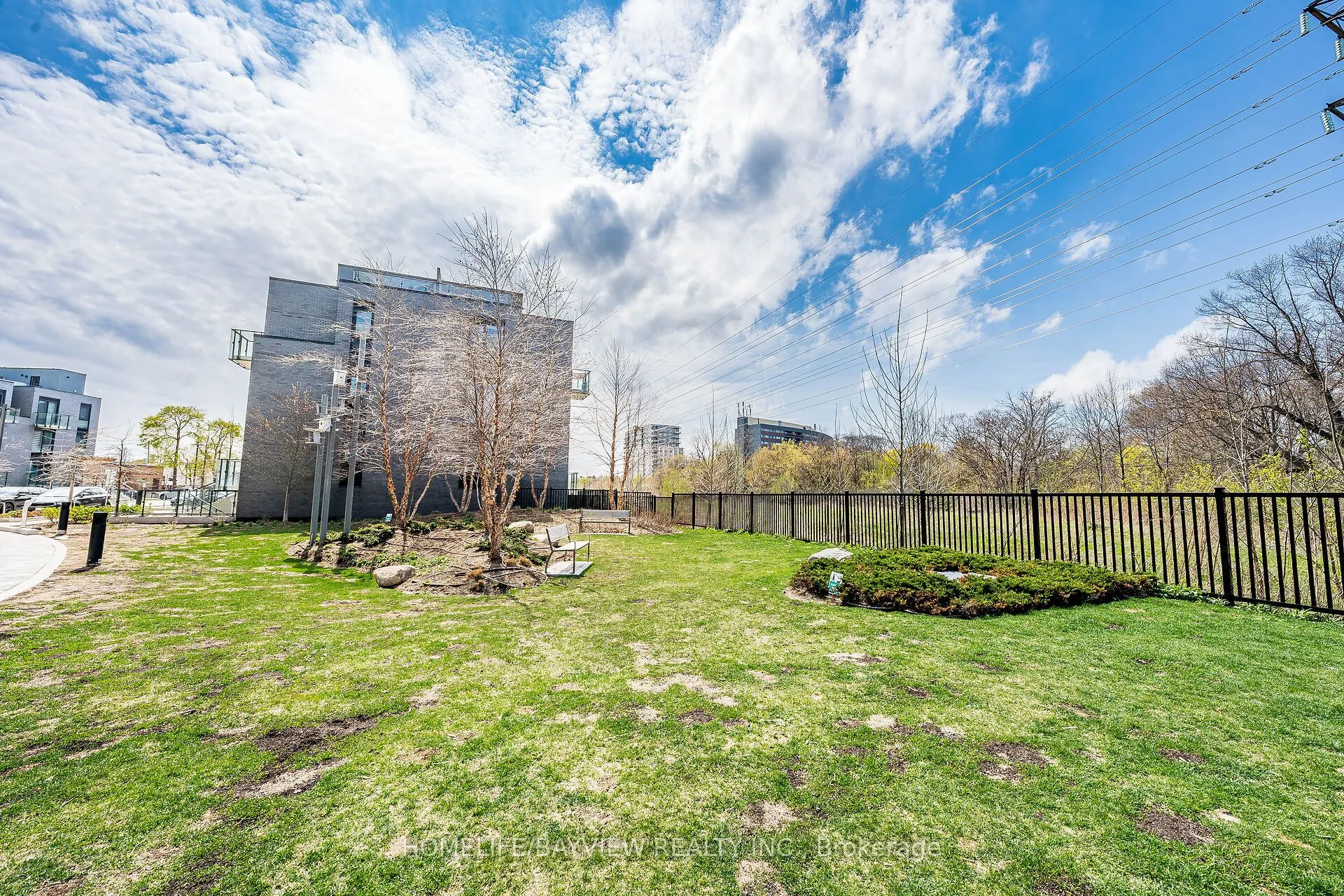 10 Brin Drive #24
