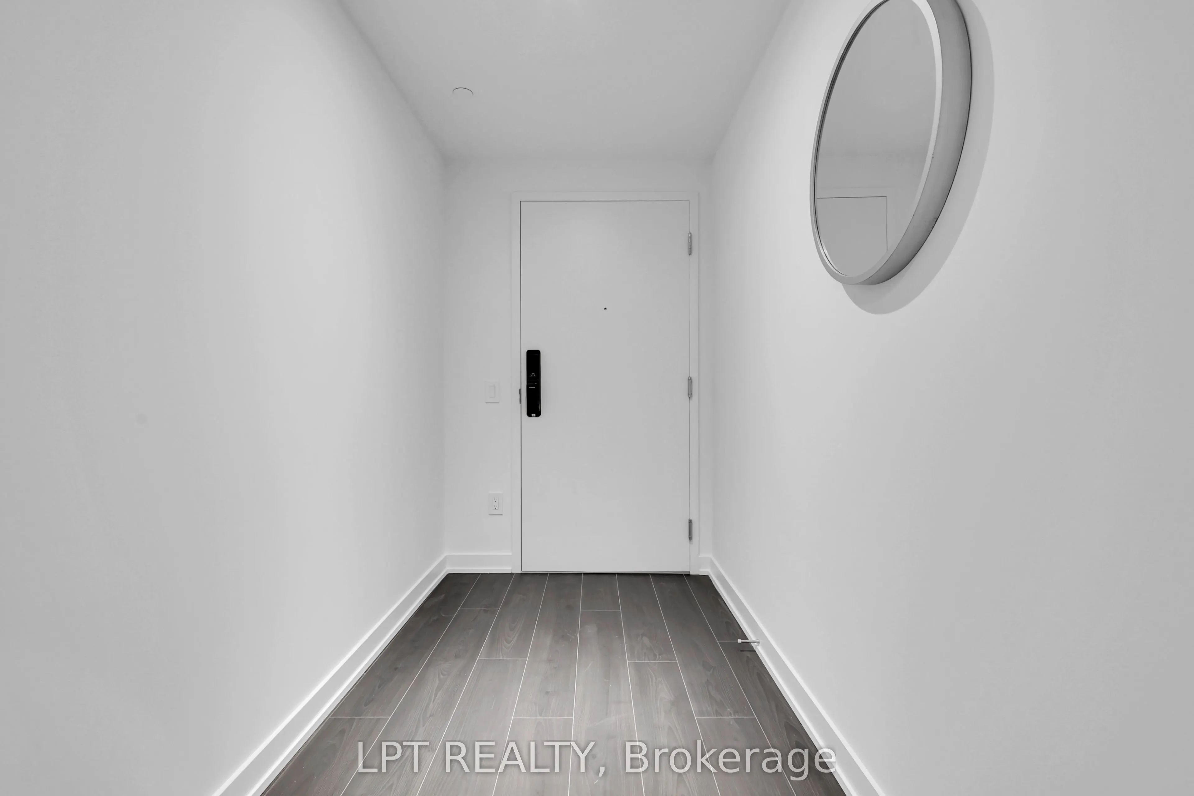 28 Ann Street #223