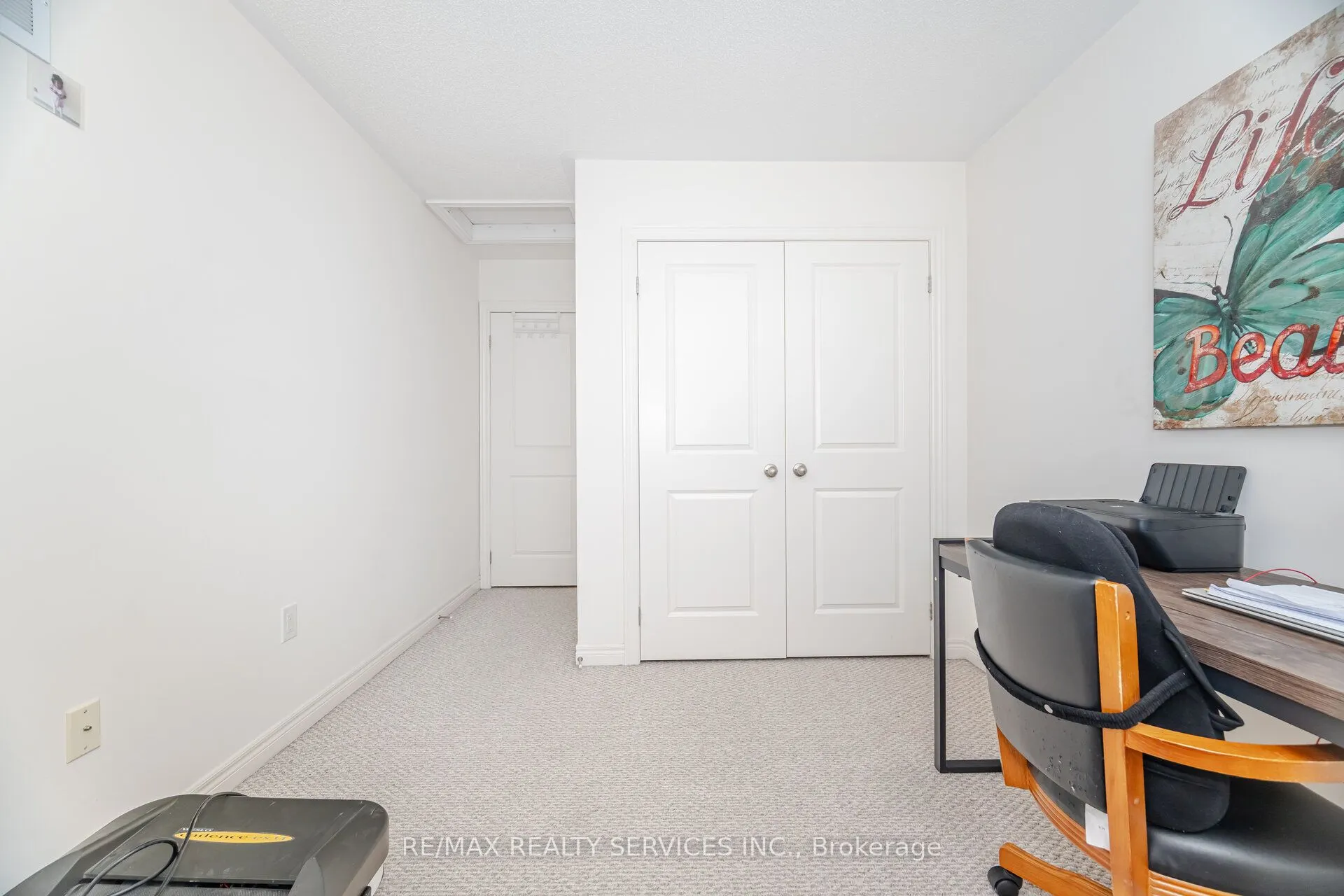 7 Dufay Road