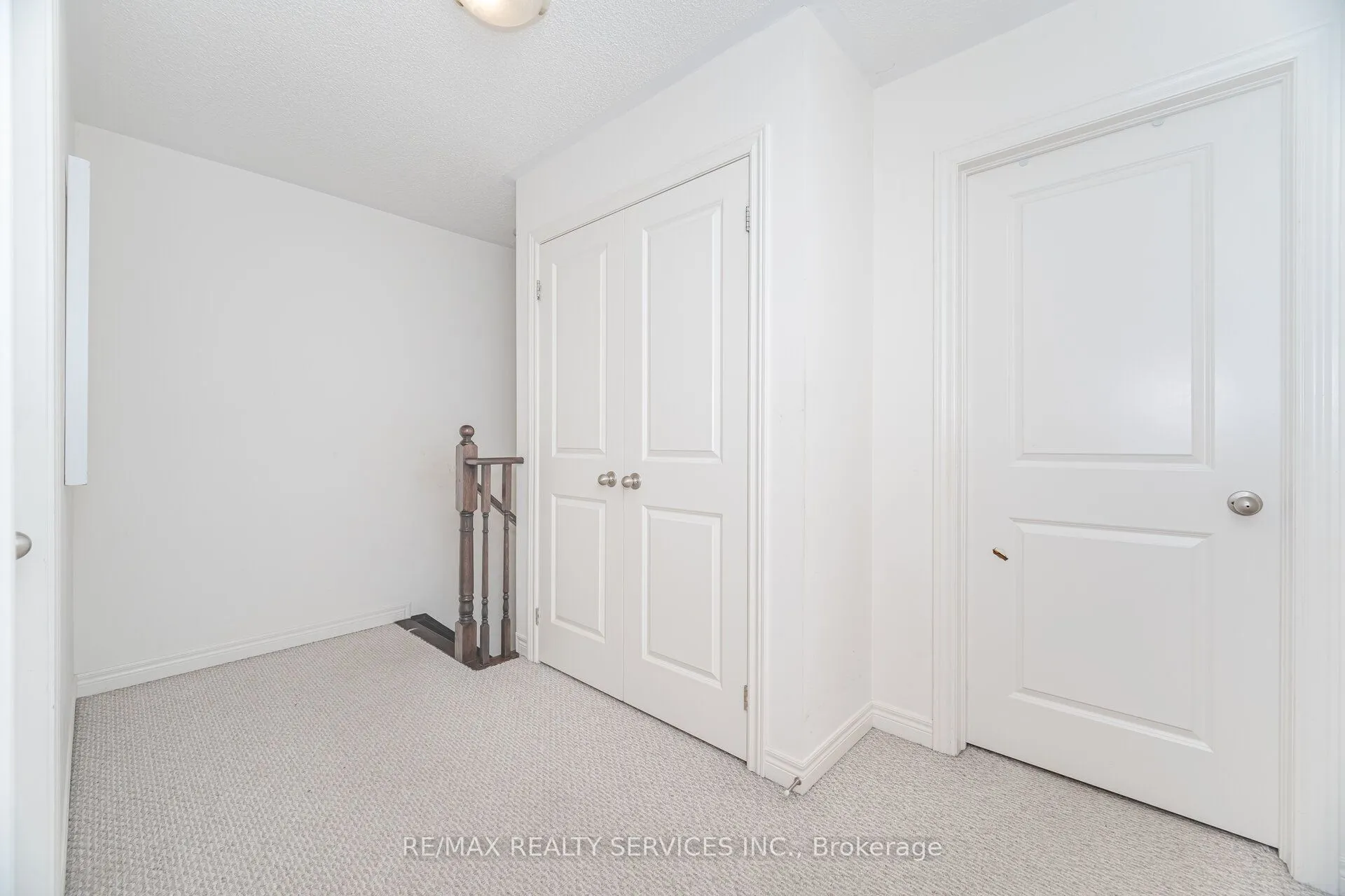 7 Dufay Road
