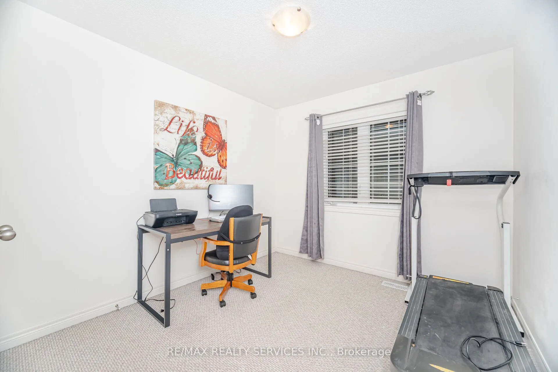 7 Dufay Road