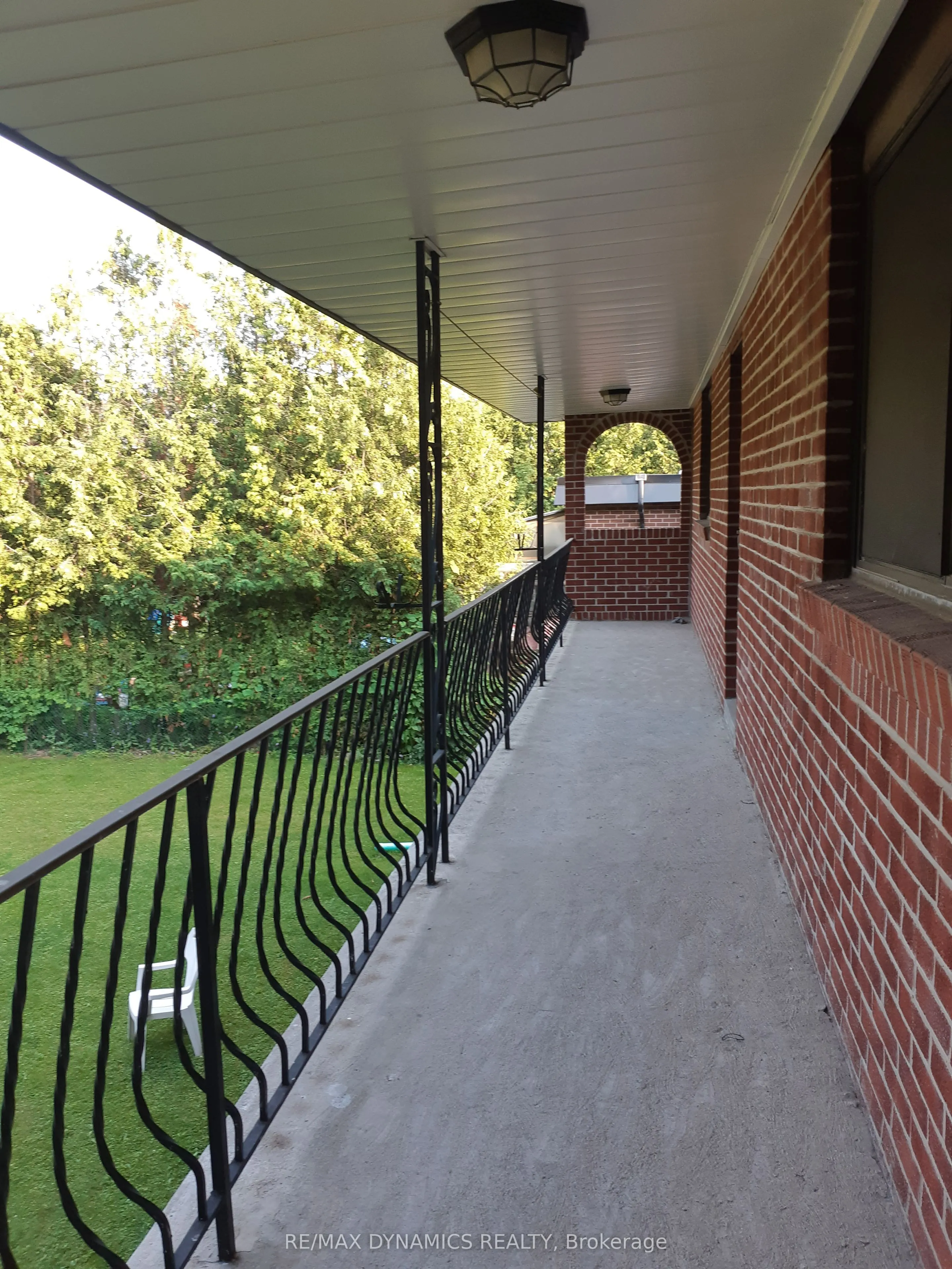 76 Westona Street