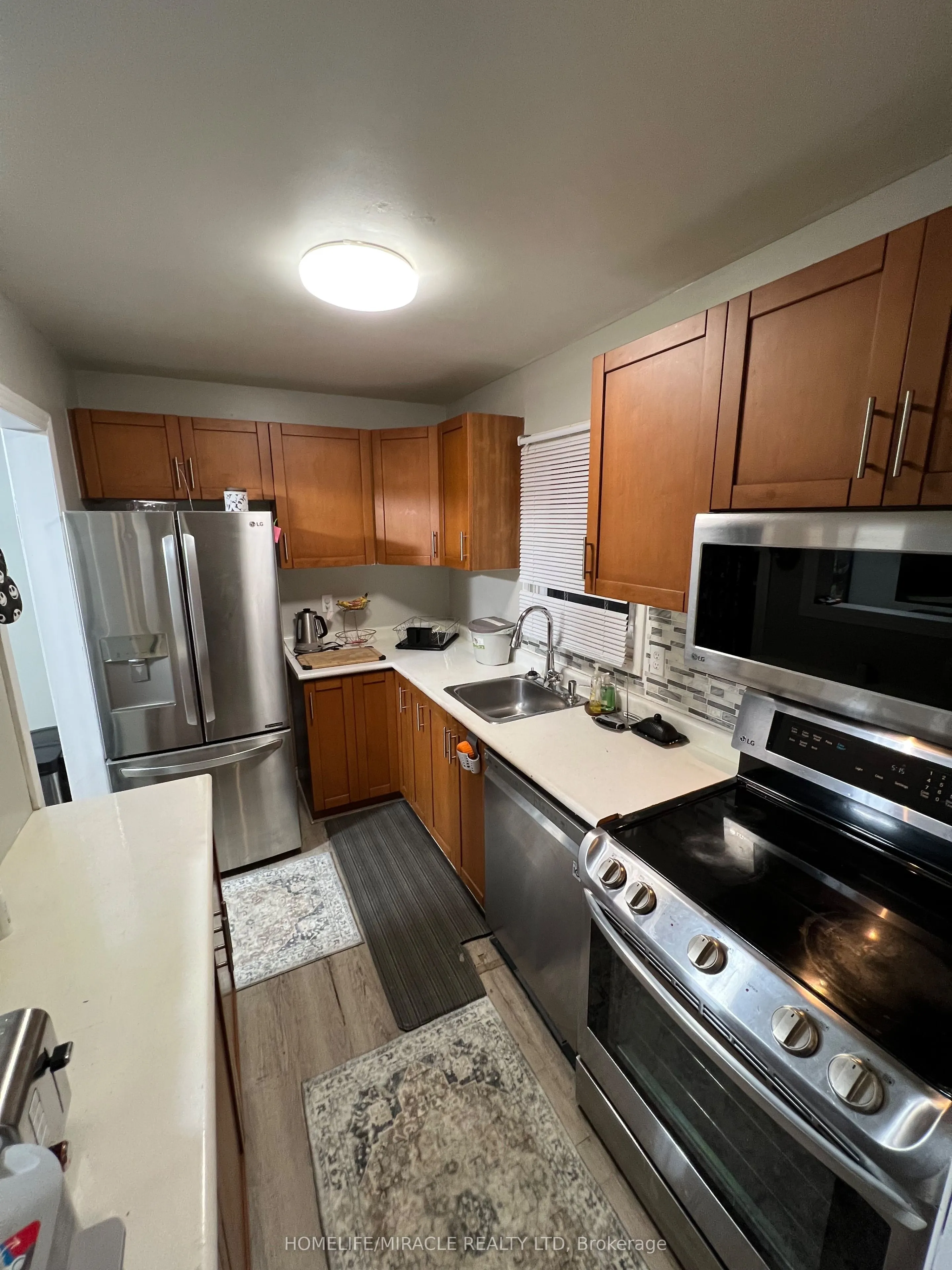 5 Glencairn Square