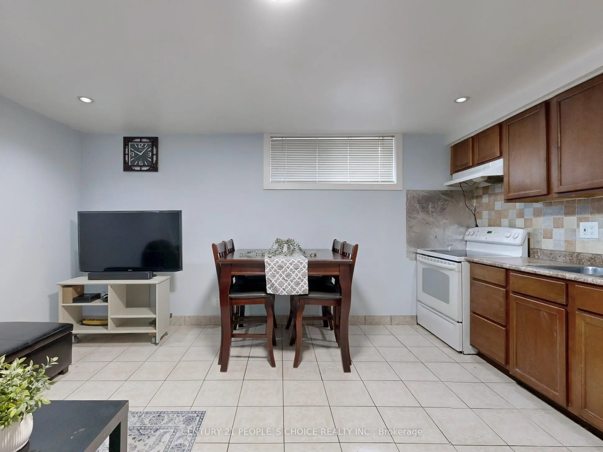 2864 Weston Road