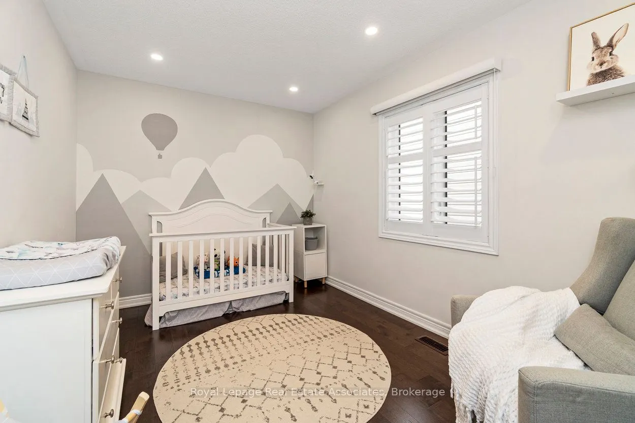 4061 Channing Crescent