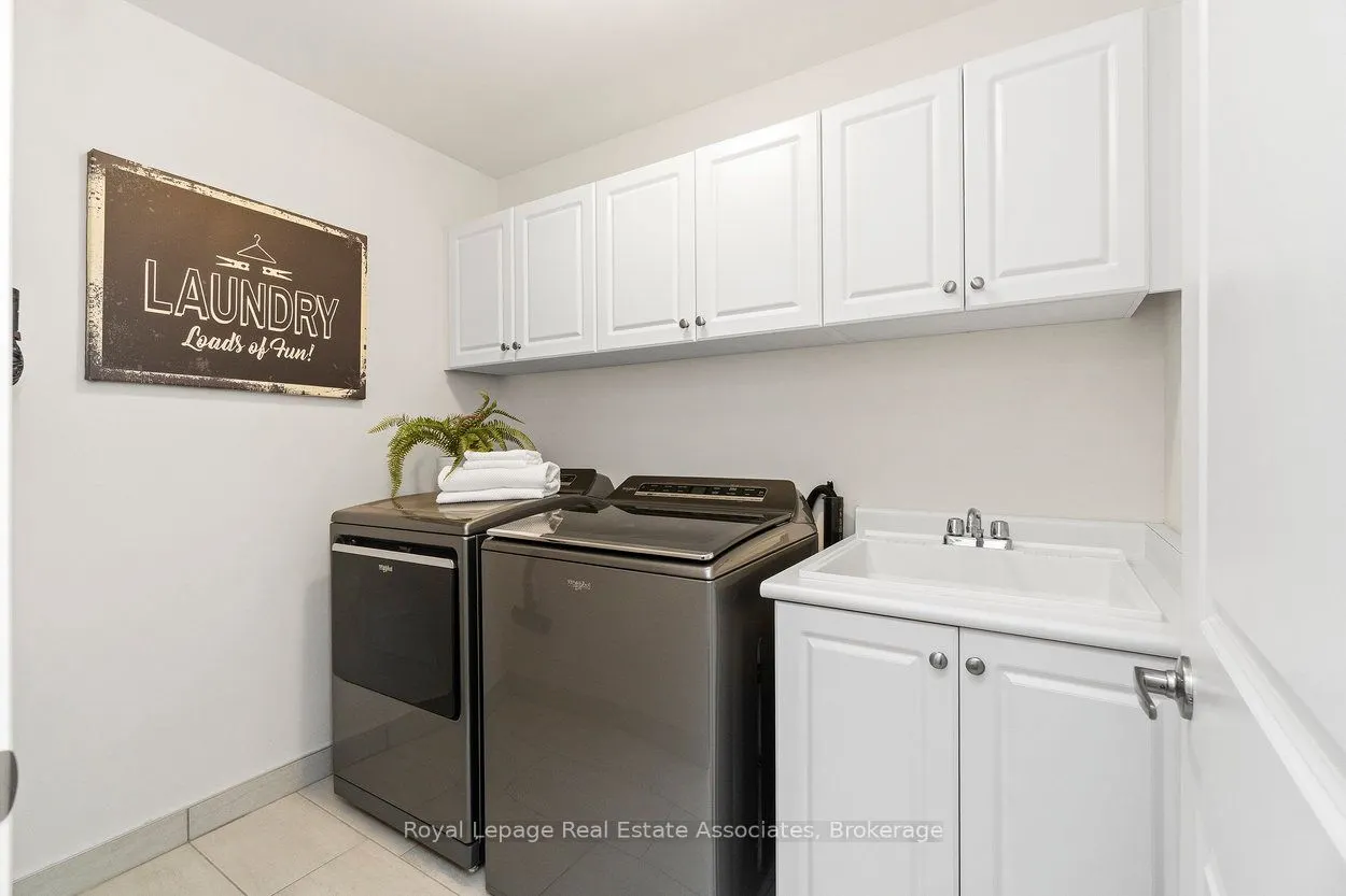 4061 Channing Crescent