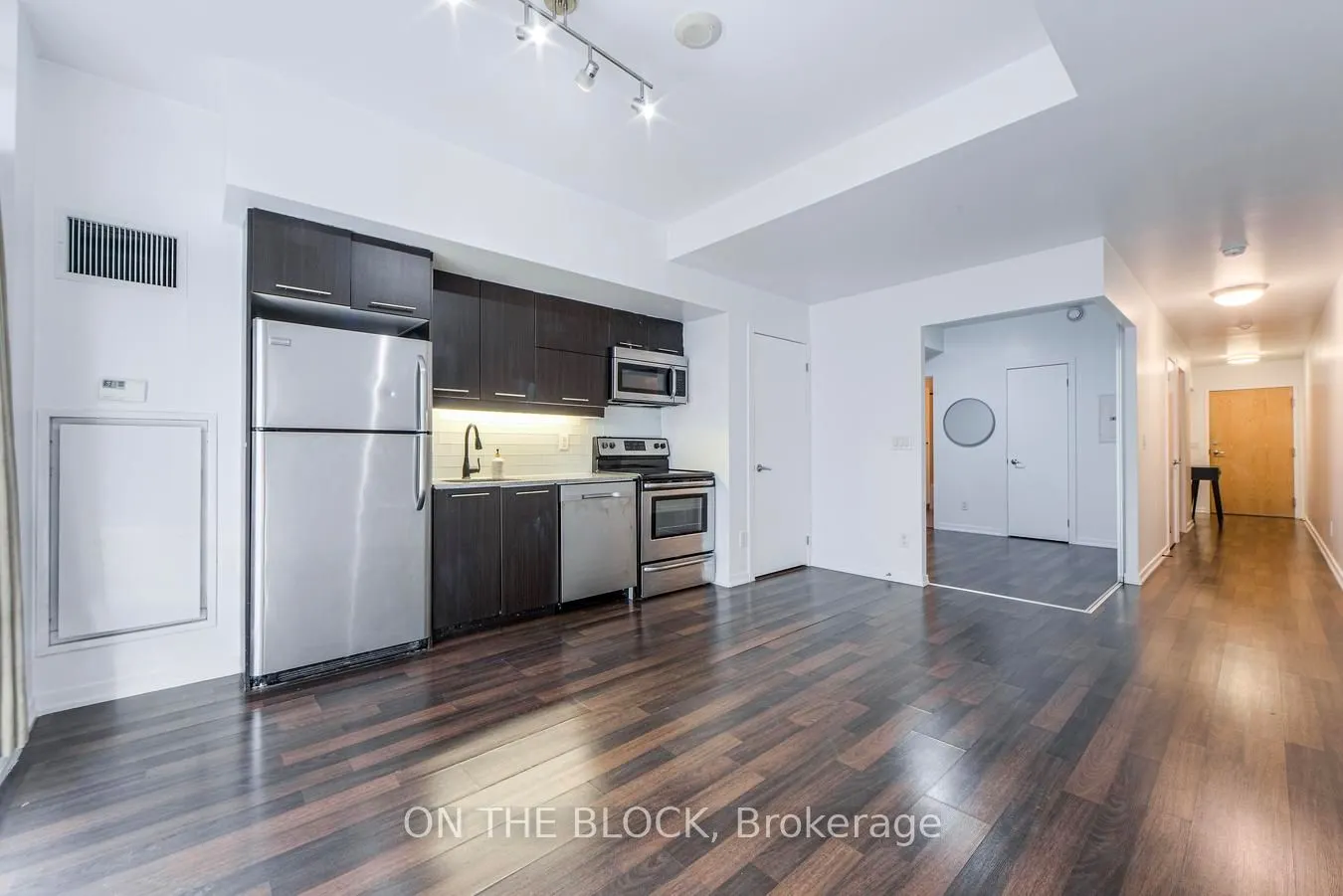 38 Joe Shuster Way #302