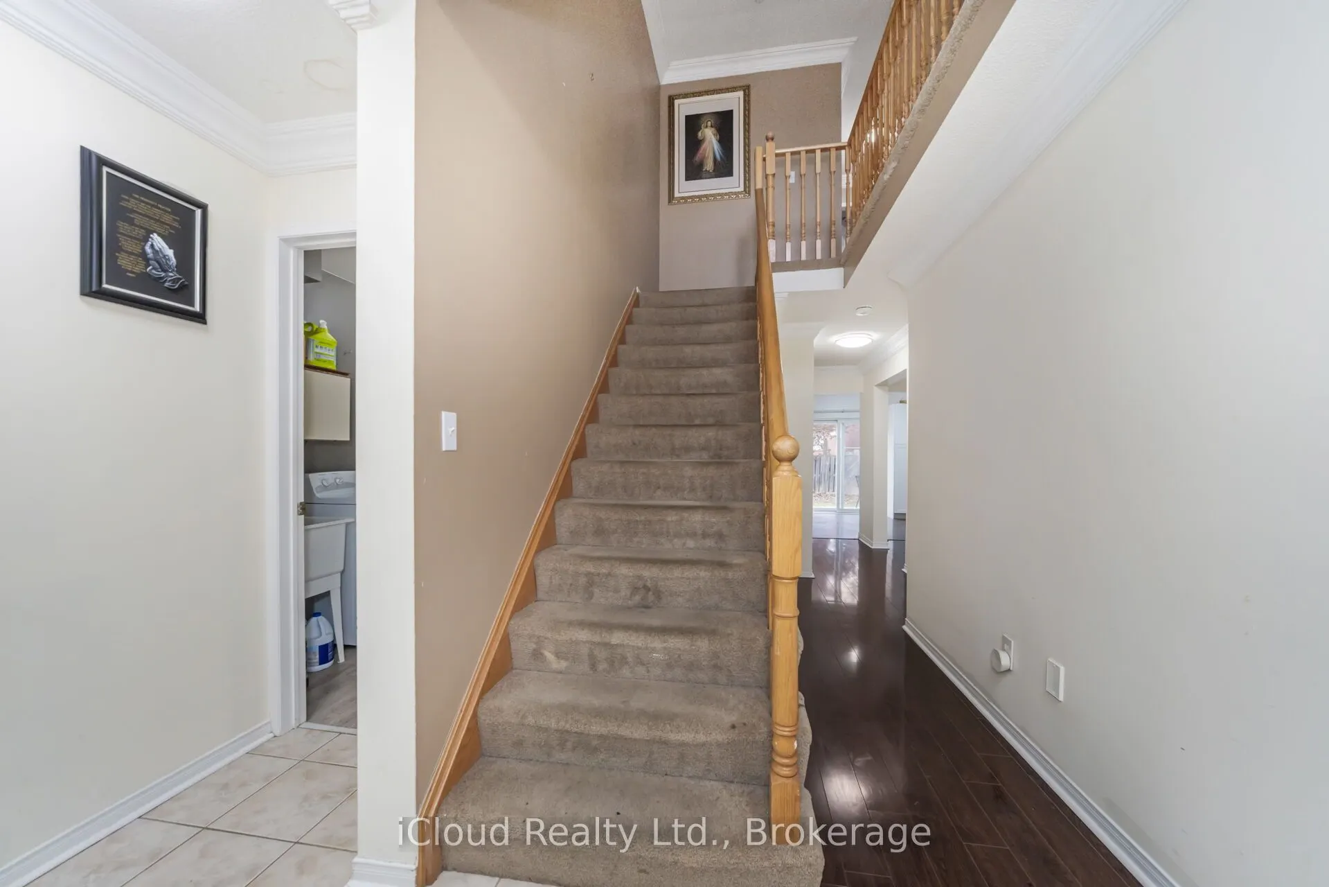 366 Marshall Crescent