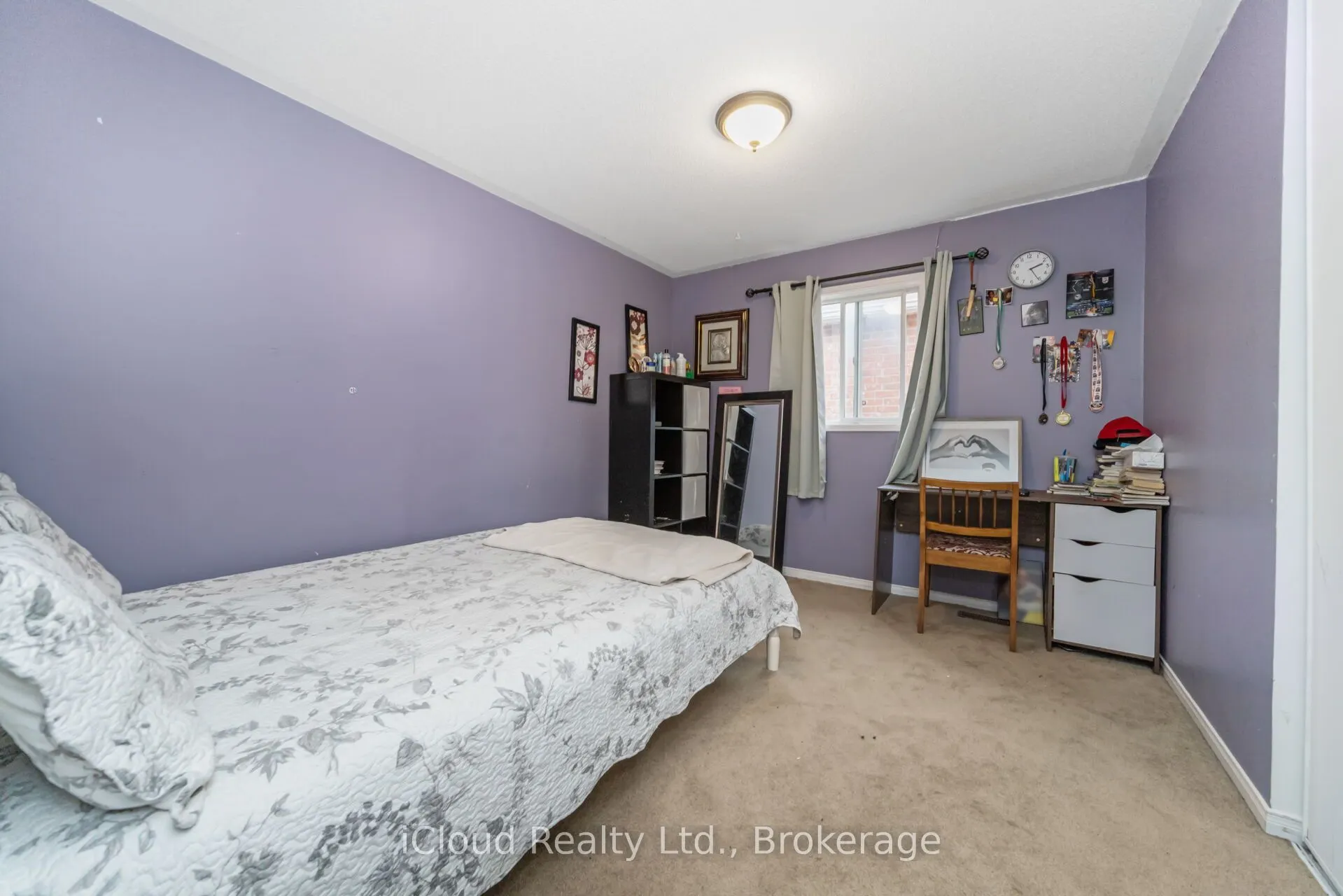 366 Marshall Crescent