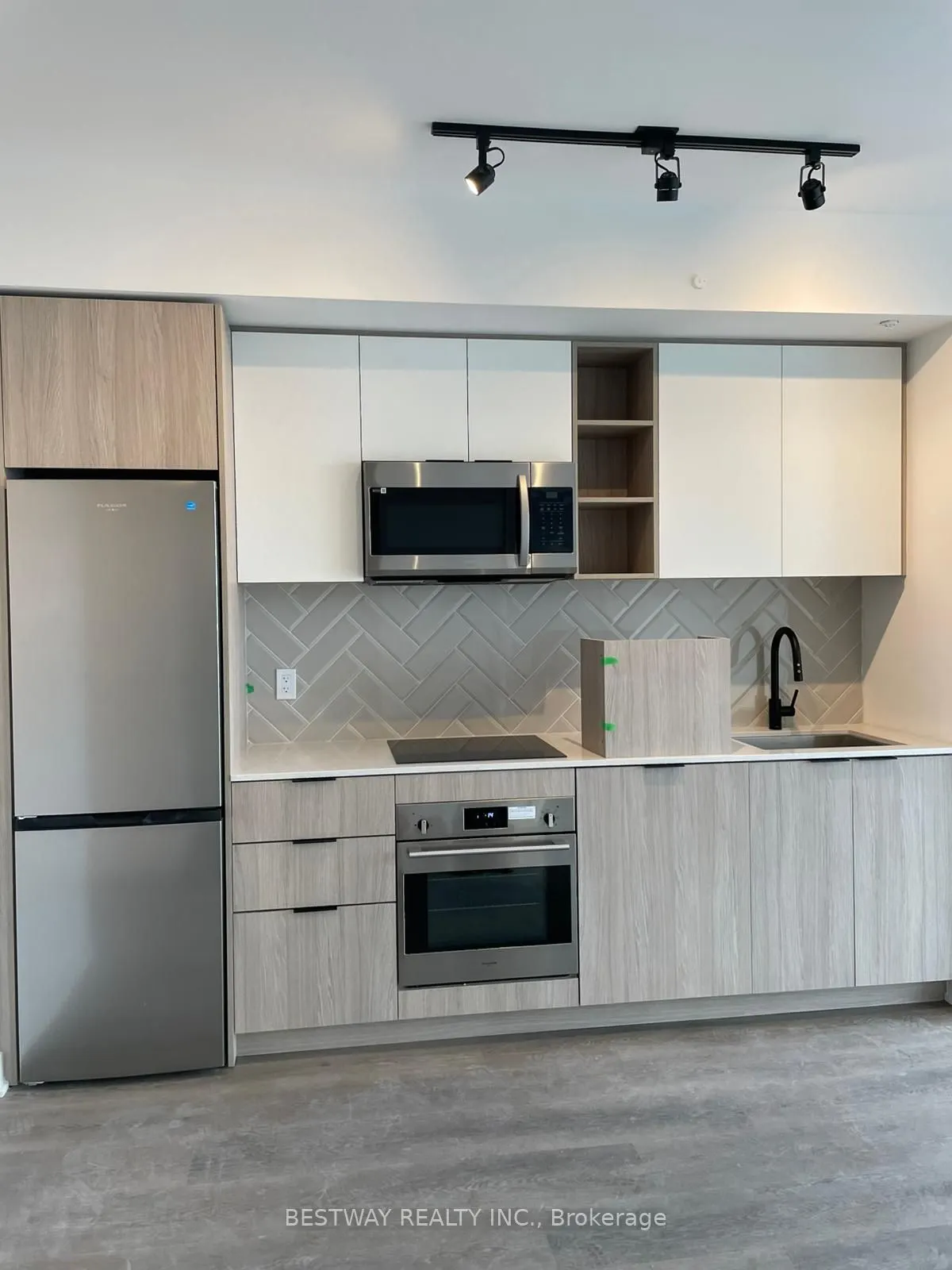 36 Zorra Street W #3202