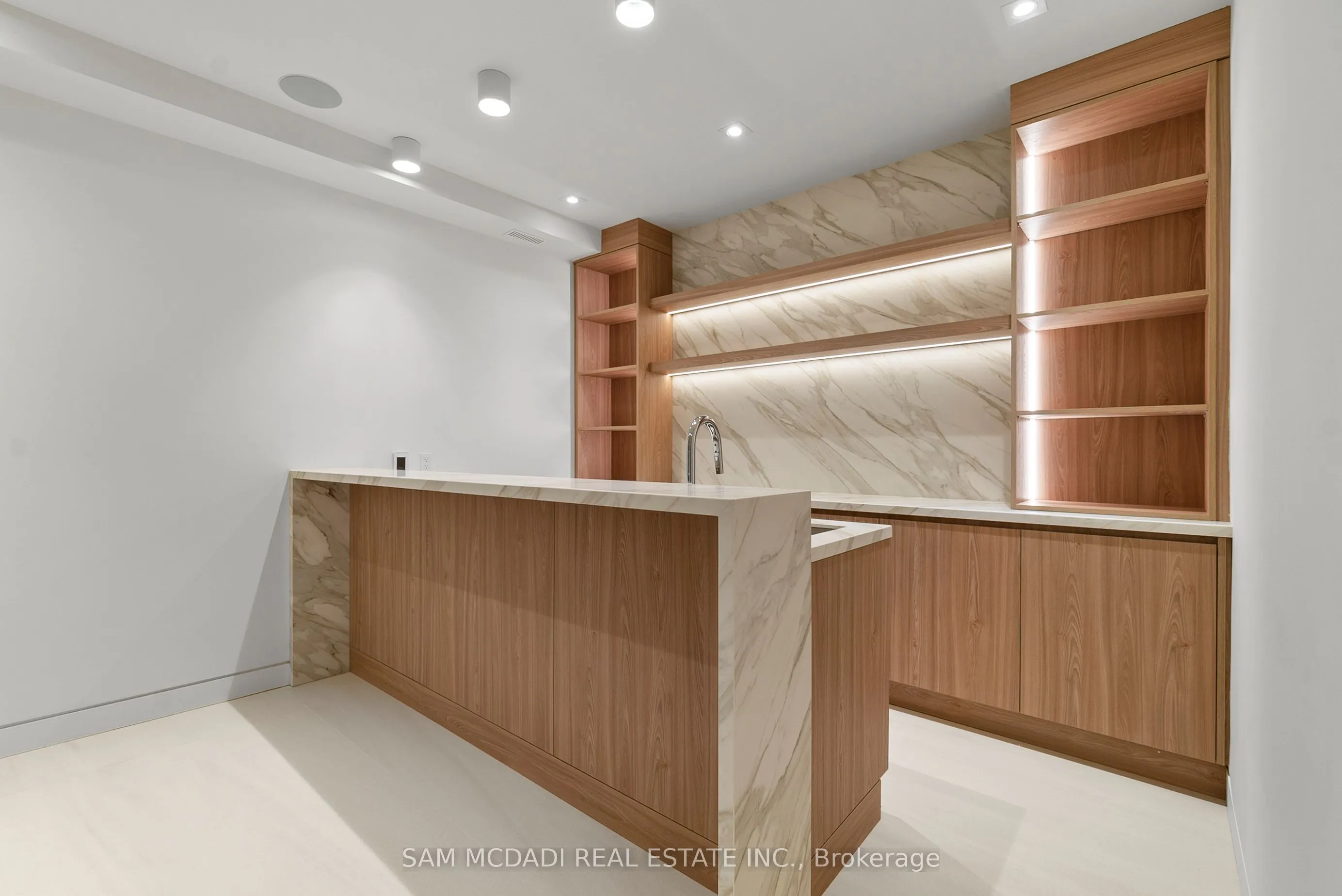 1222 Mississauga Road