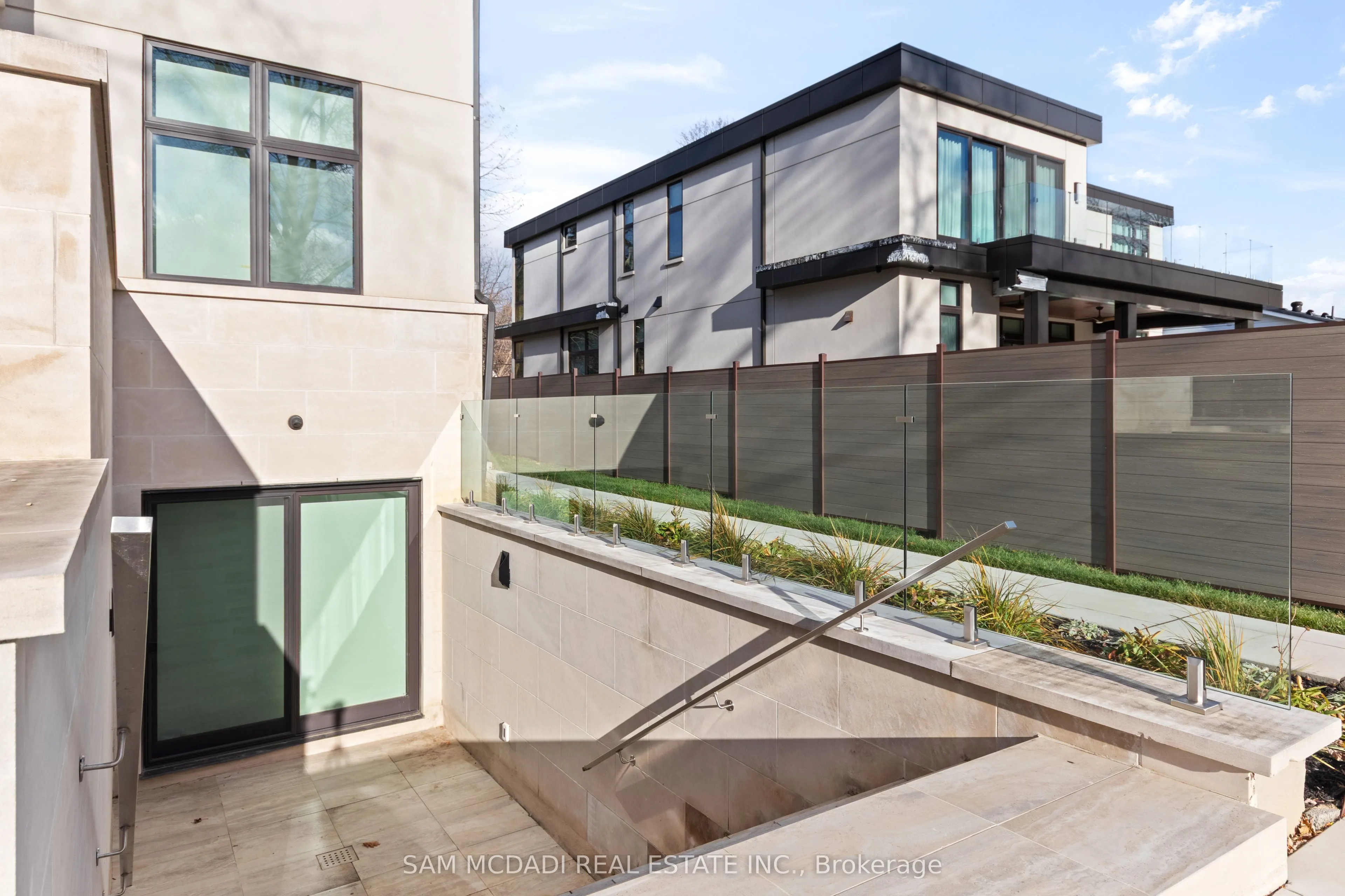 1222 Mississauga Road