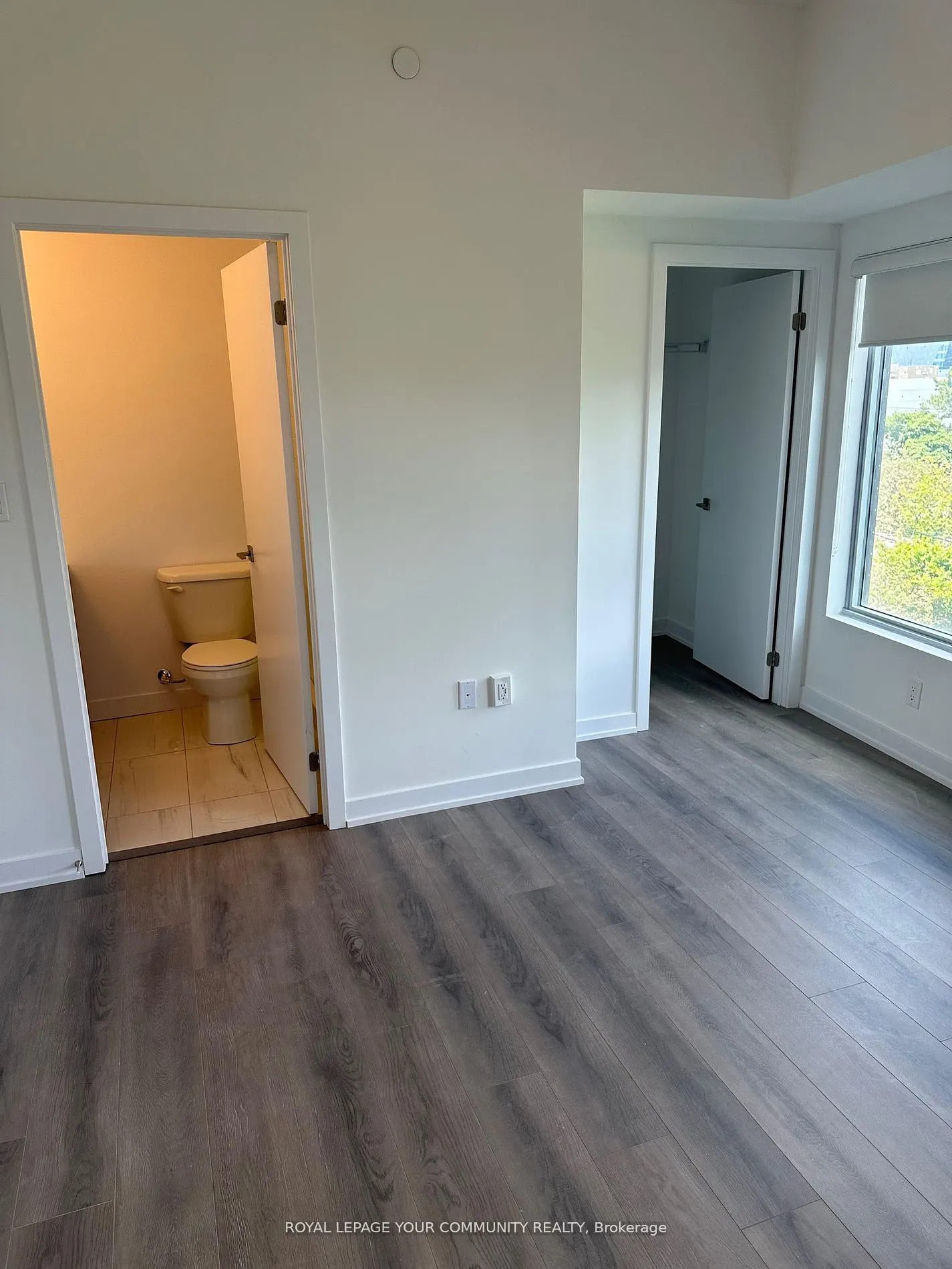 2433 Dufferin Street #313
