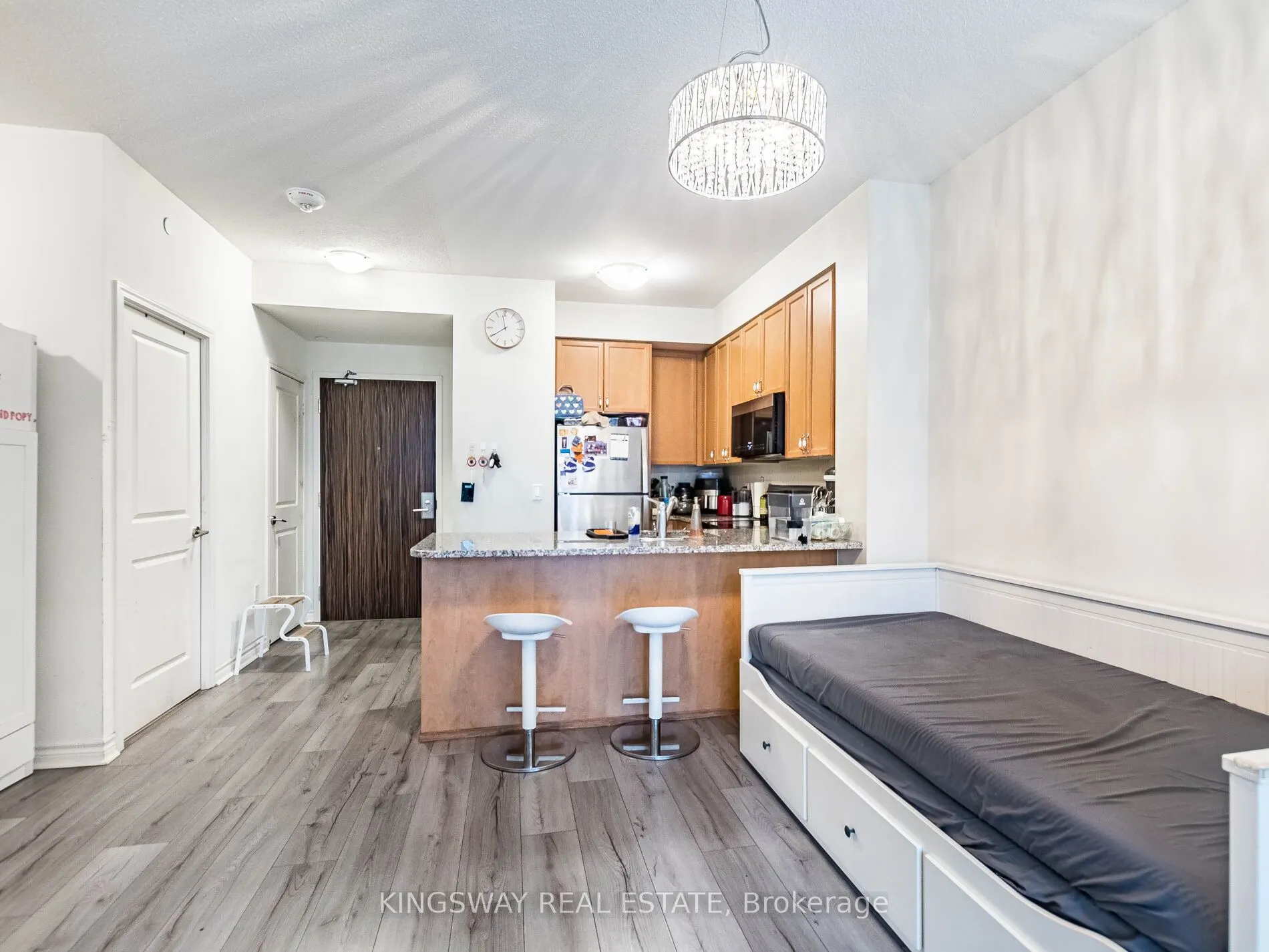 349 Rathburn Road #Ph 111