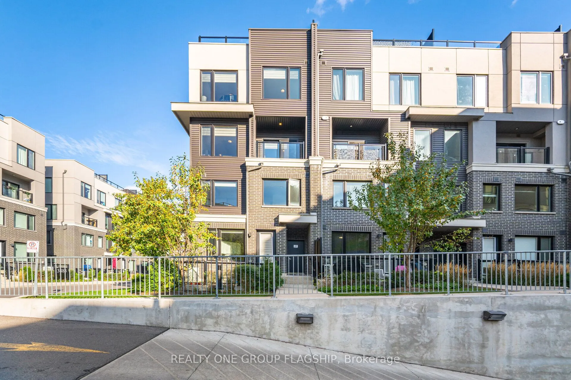 3476 Widdicombe Way W #27