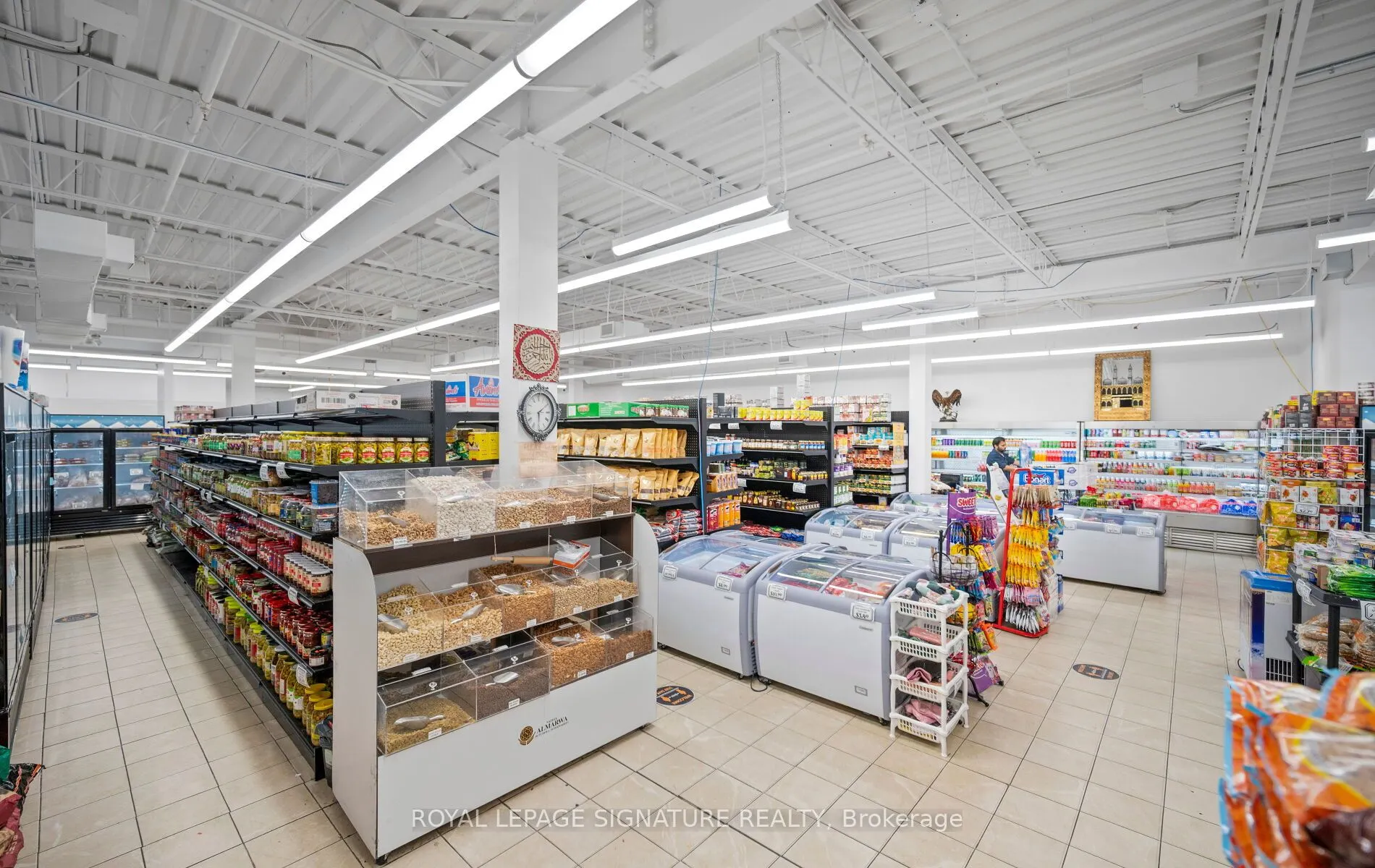 3200 Erin Mills Parkway #1A