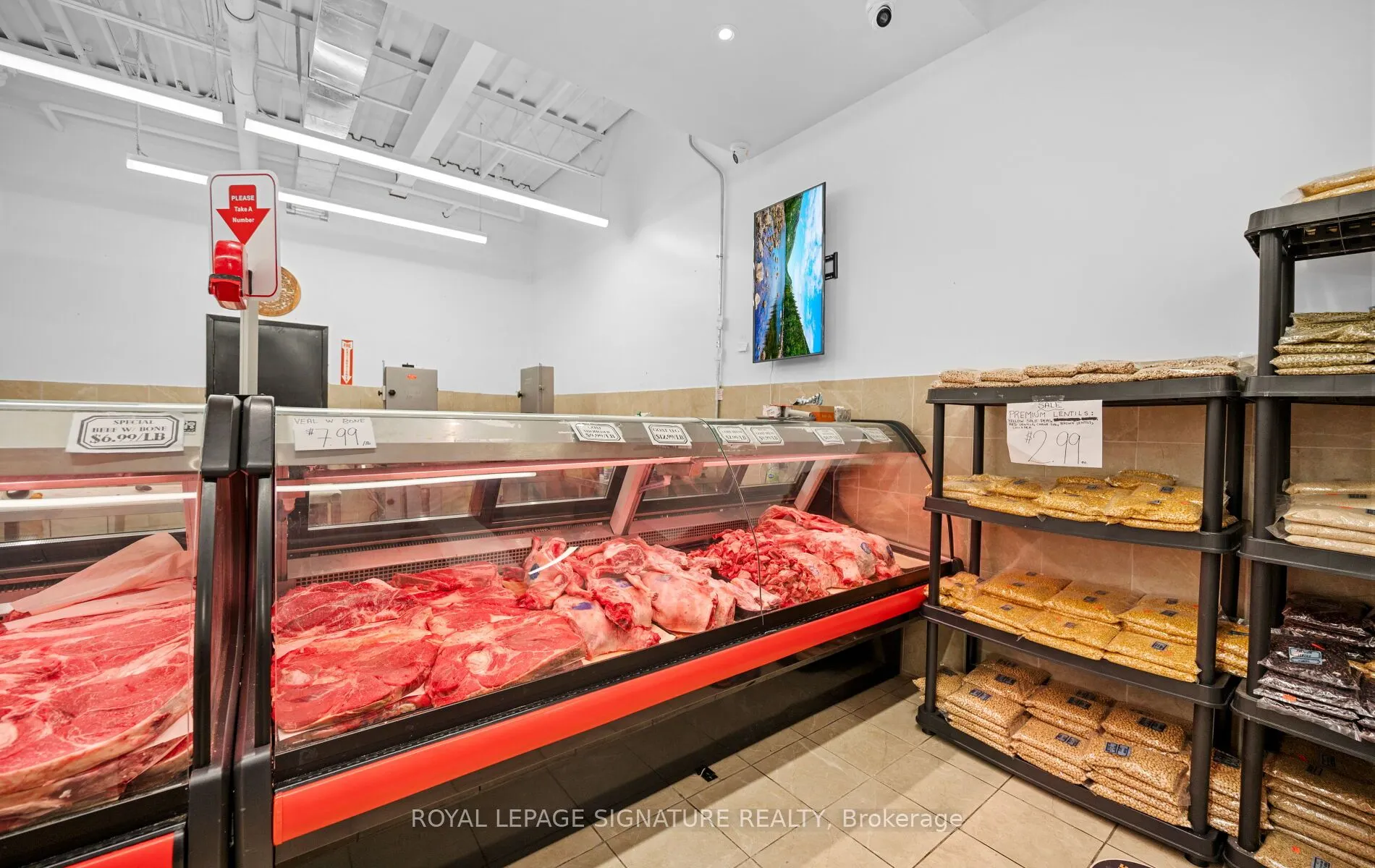 3200 Erin Mills Parkway #1A