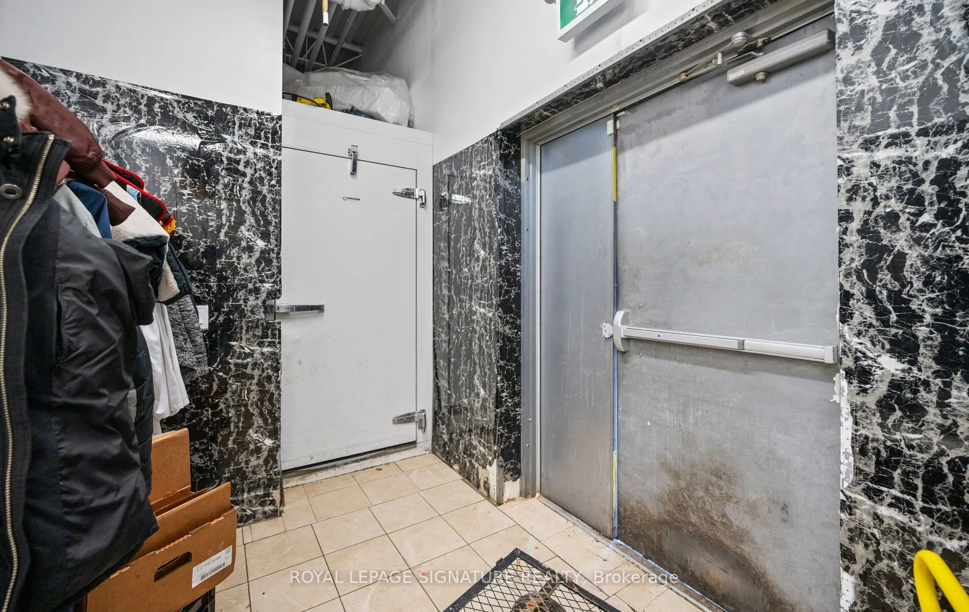 3200 Erin Mills Parkway #1A