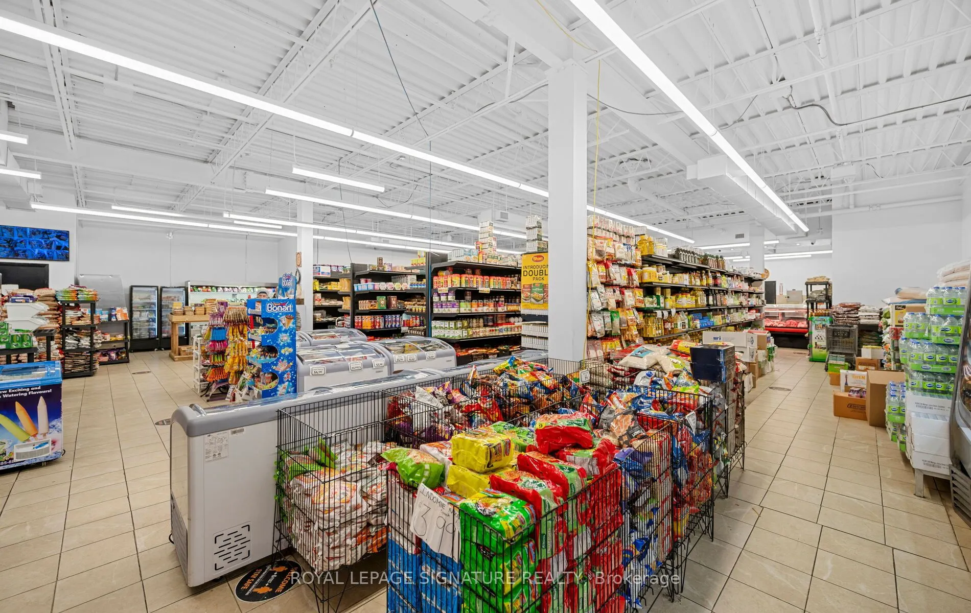 3200 Erin Mills Parkway #1A