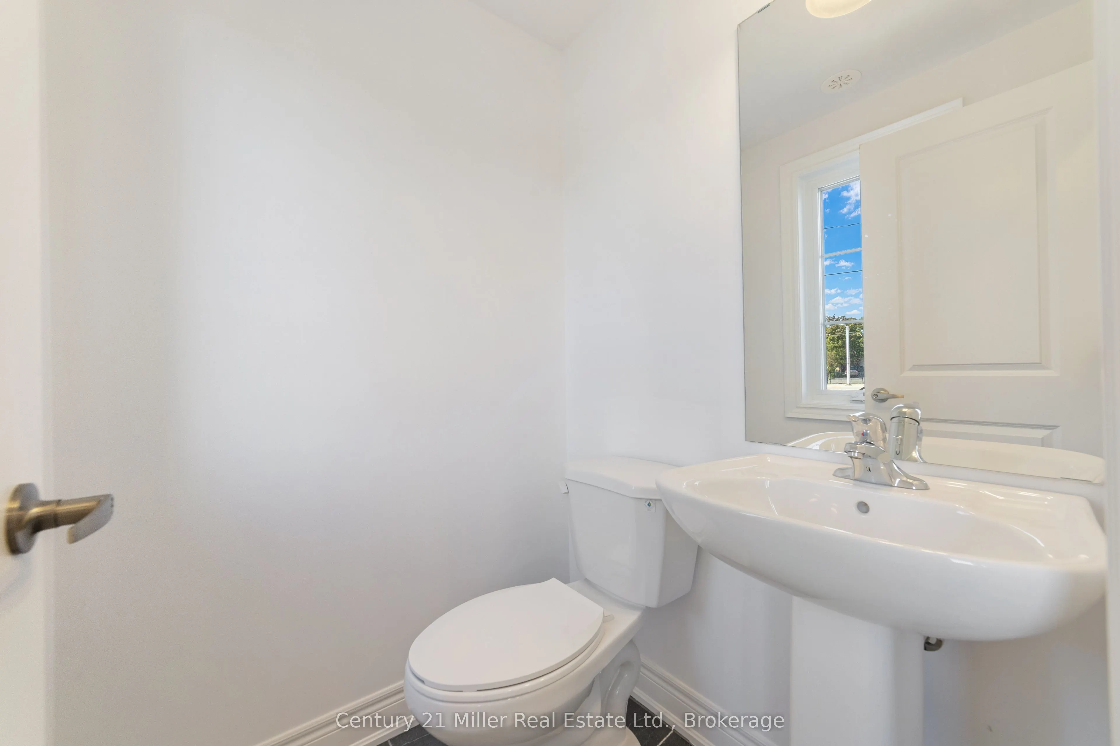 2140 Trafalgar Road #43
