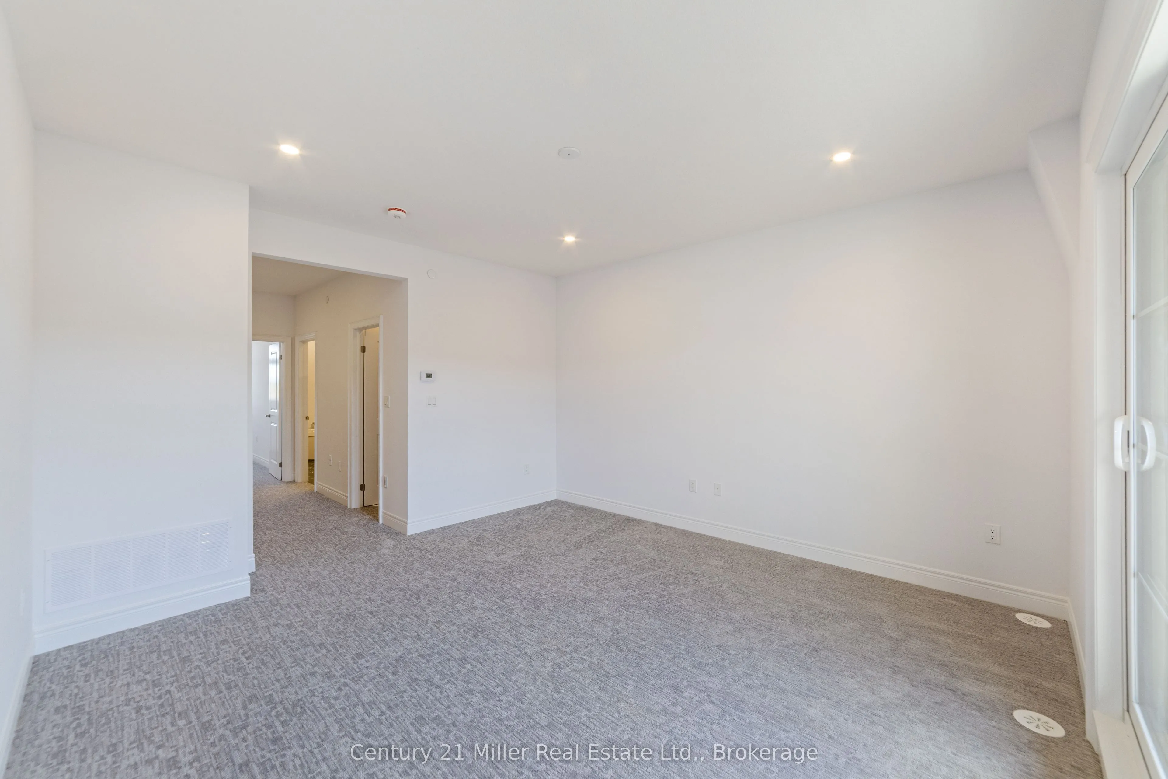 2140 Trafalgar Road #43