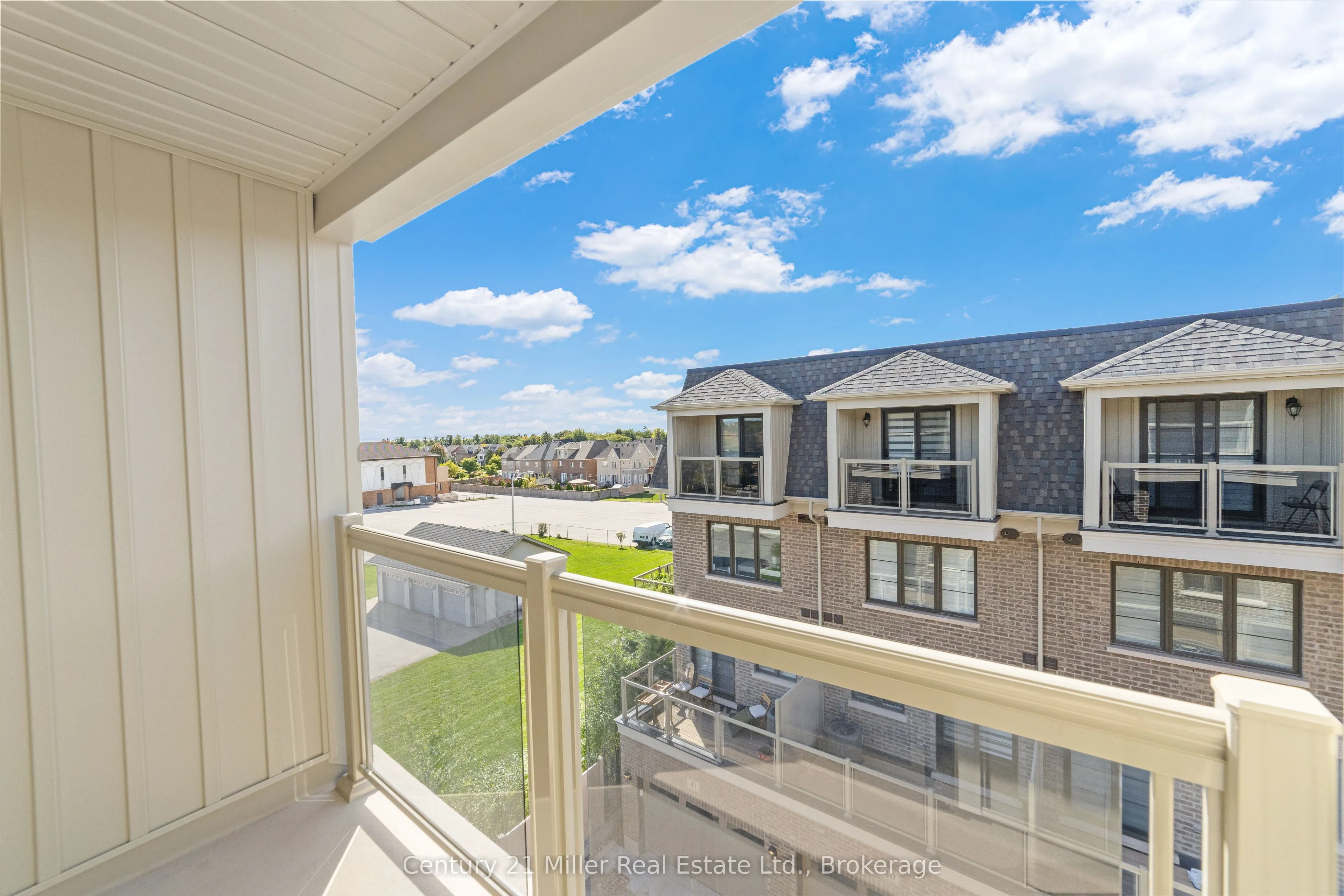 2140 Trafalgar Road #43