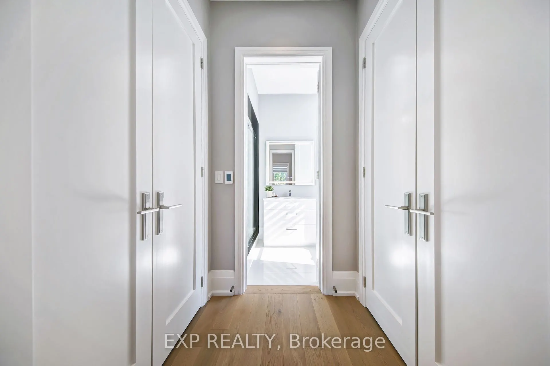 150 WOLFDALE Avenue
