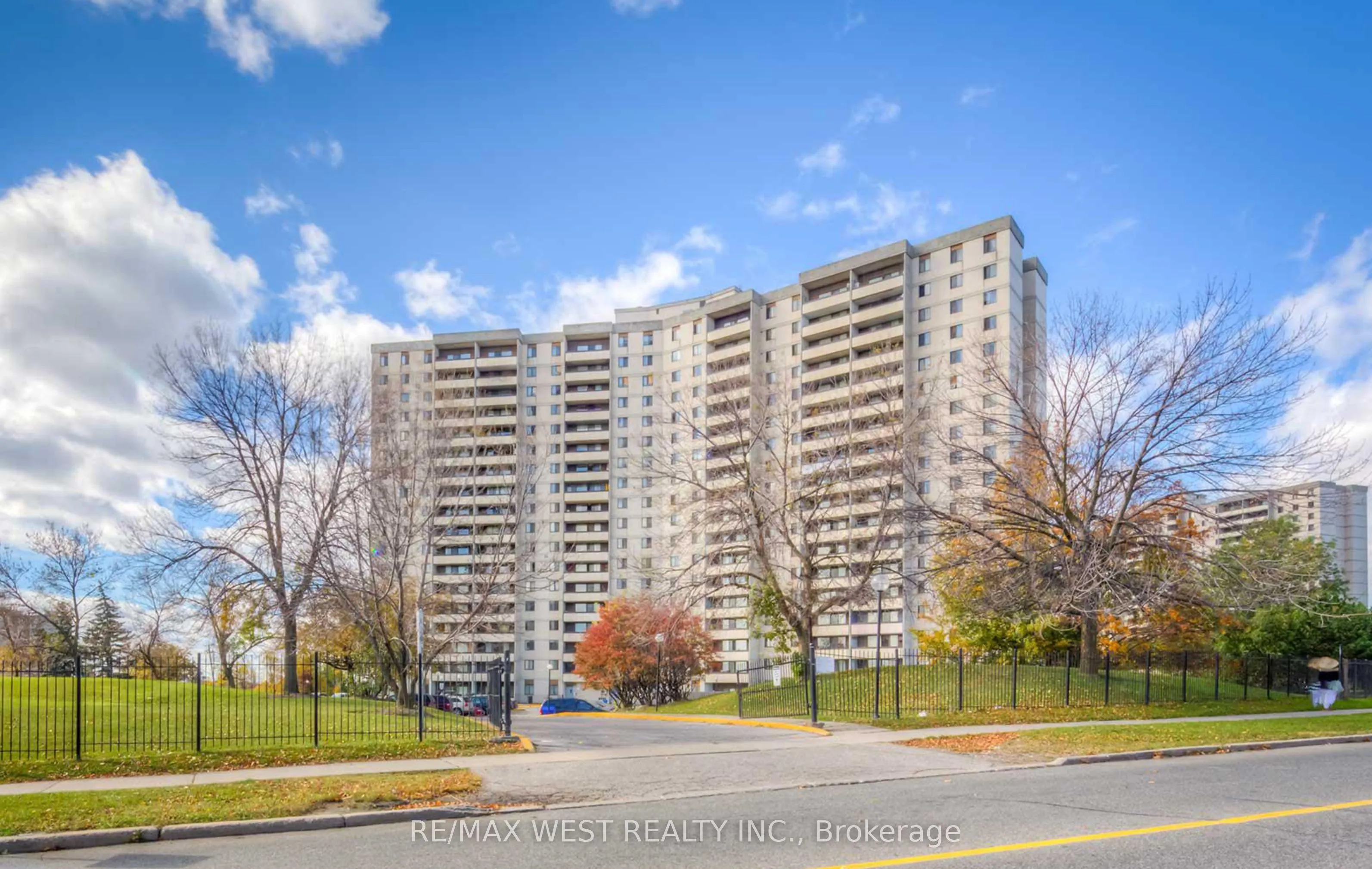 5 San Romano Way #1510