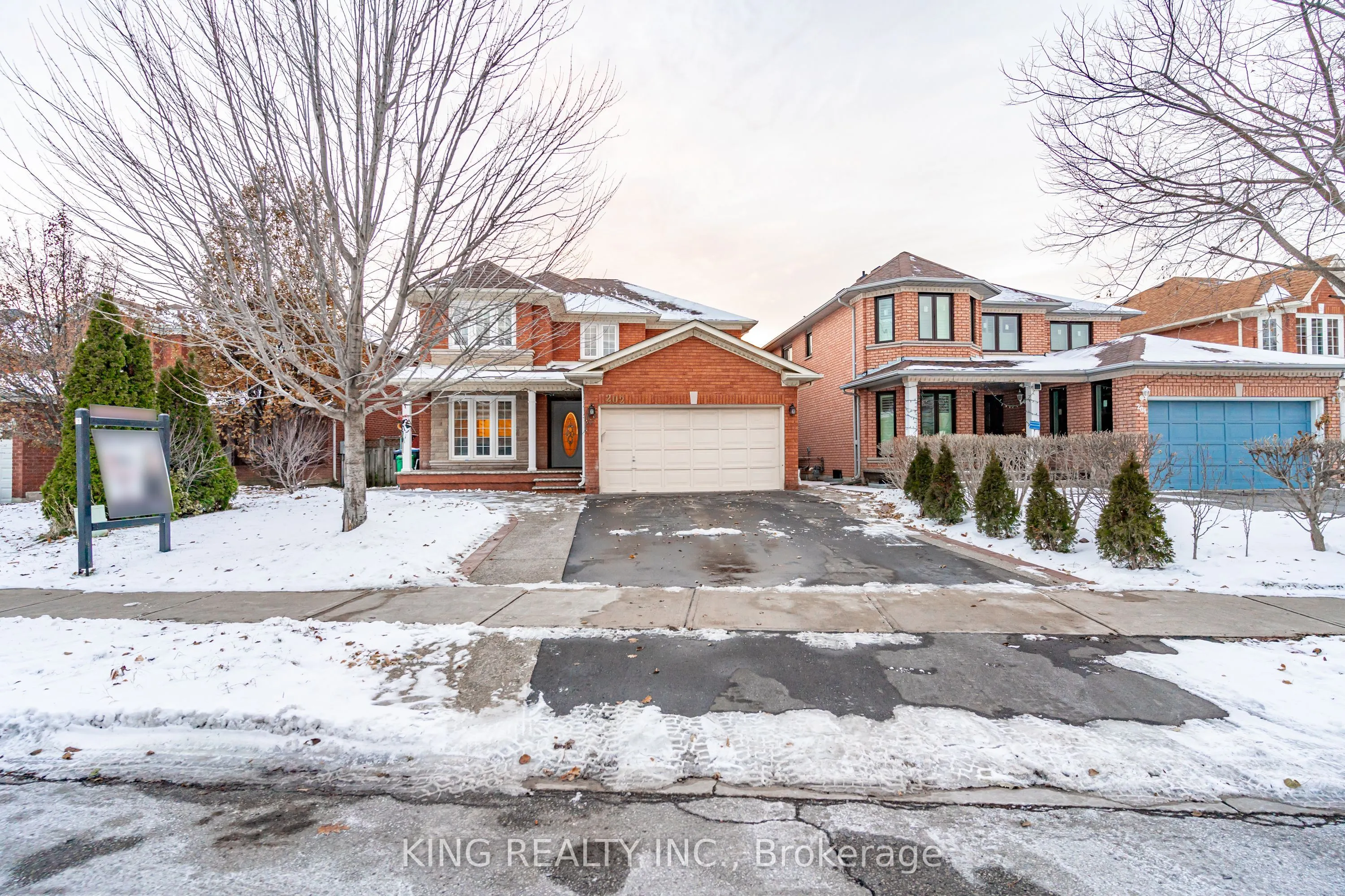 202 Fernforest Drive